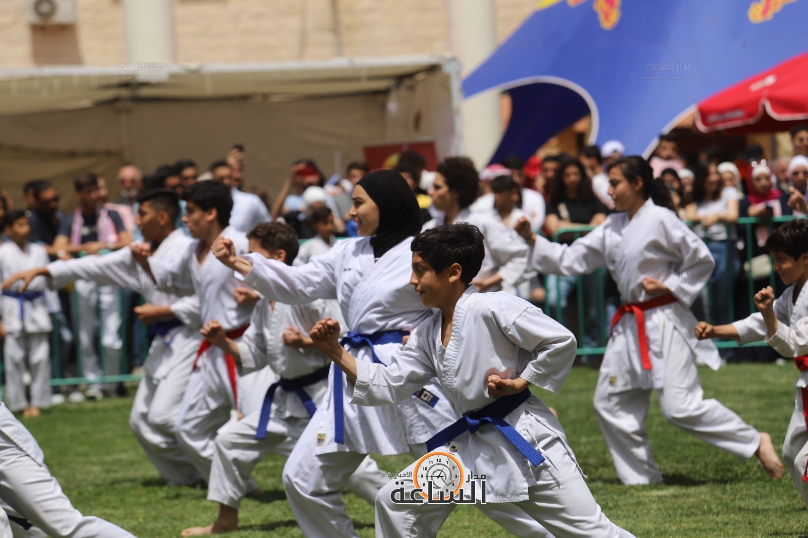 Madar Al-Saa Images 0.010534421672821148