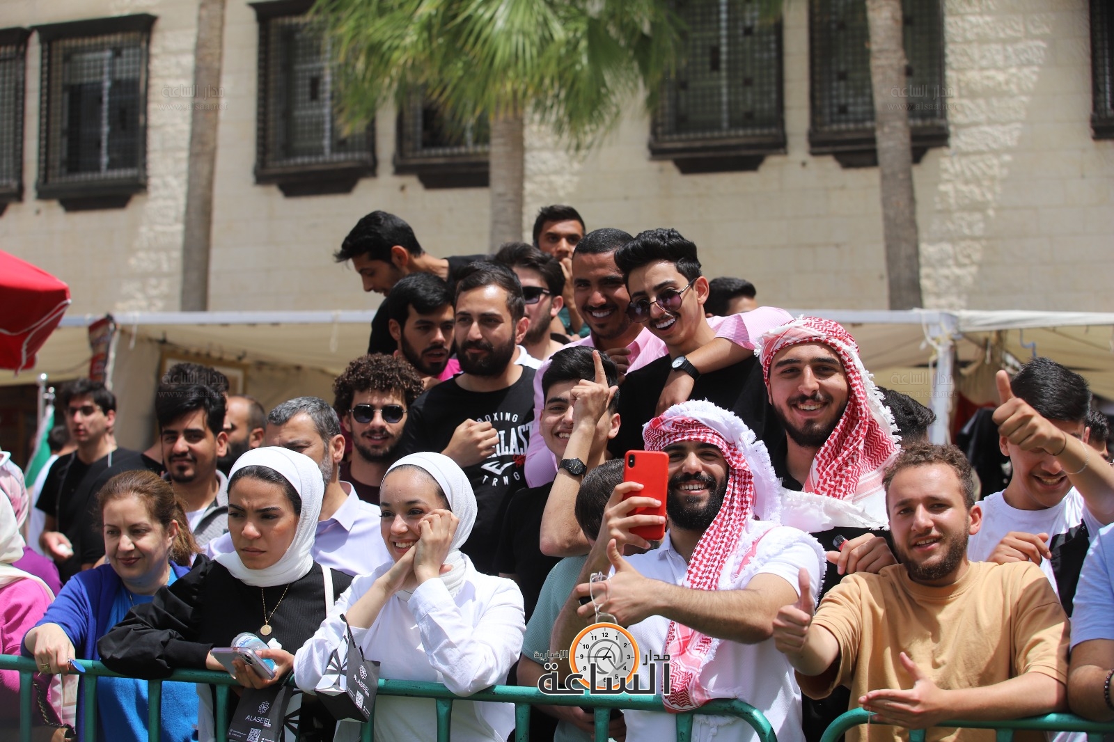 Madar Al-Saa Images 0.3528709175975453