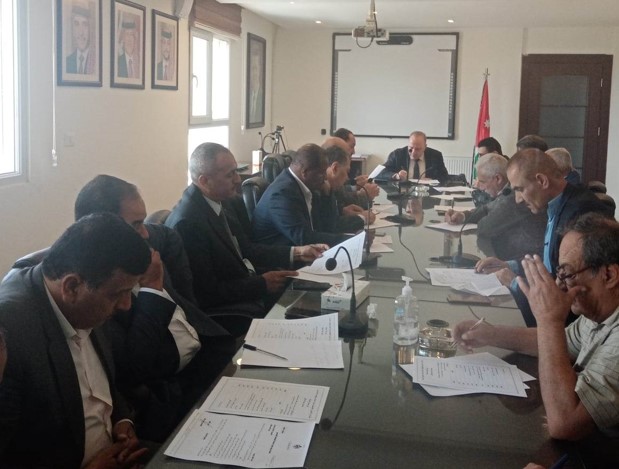 Madar Al-Saa Images 0.712343410981924