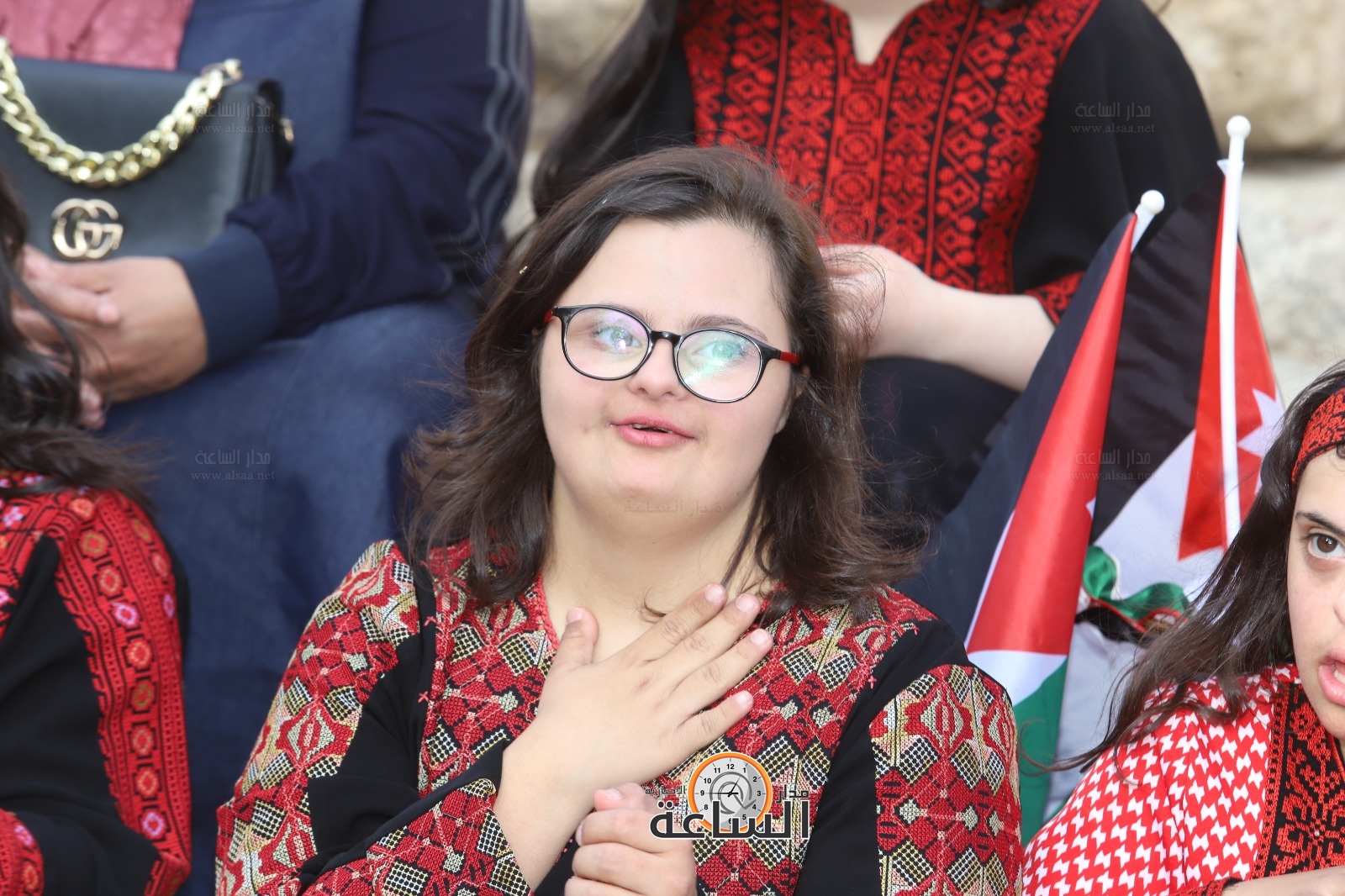 Madar Al-Saa Images 0.20712292152100087