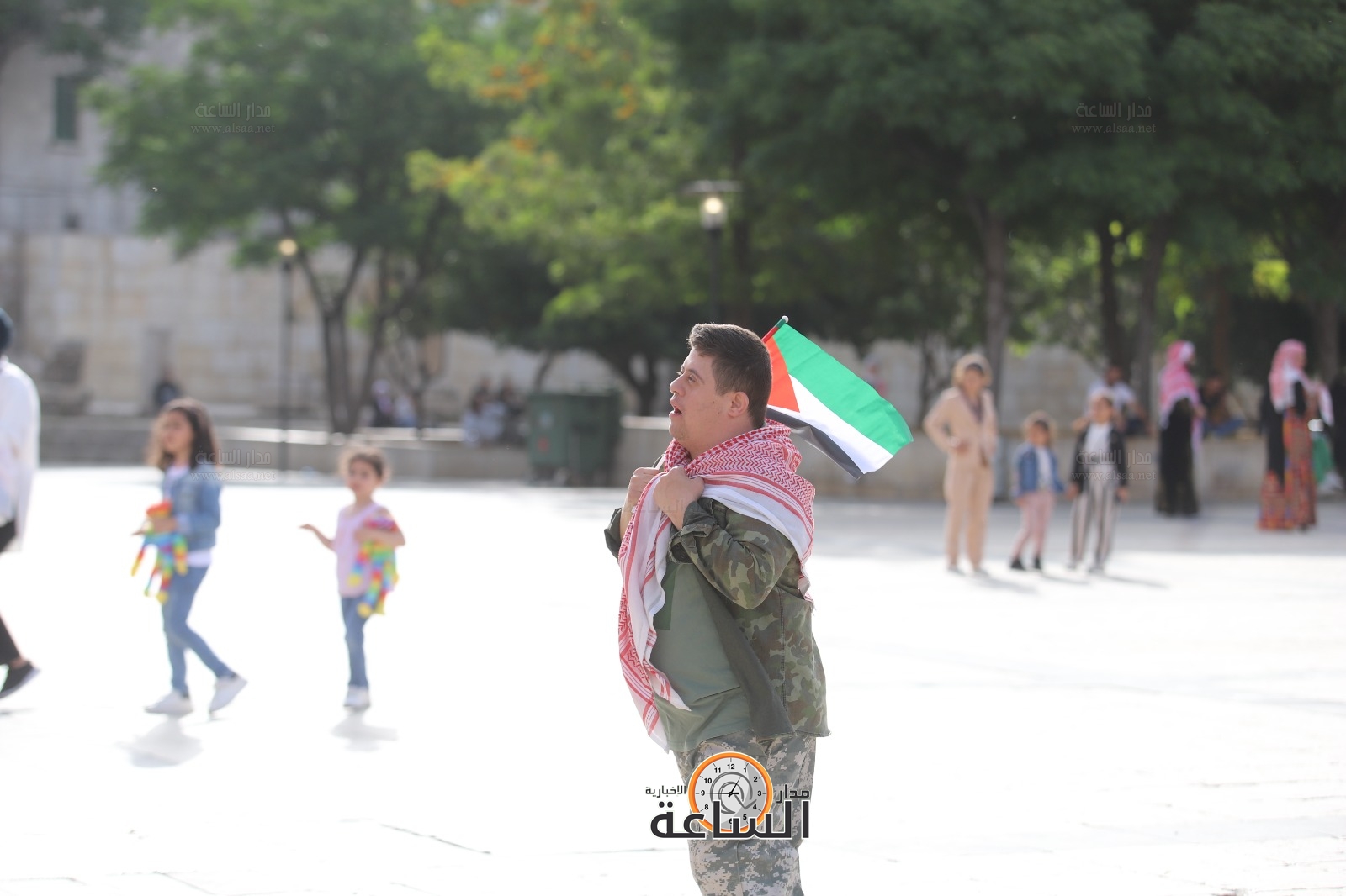 Madar Al-Saa Images 0.5376416946600282