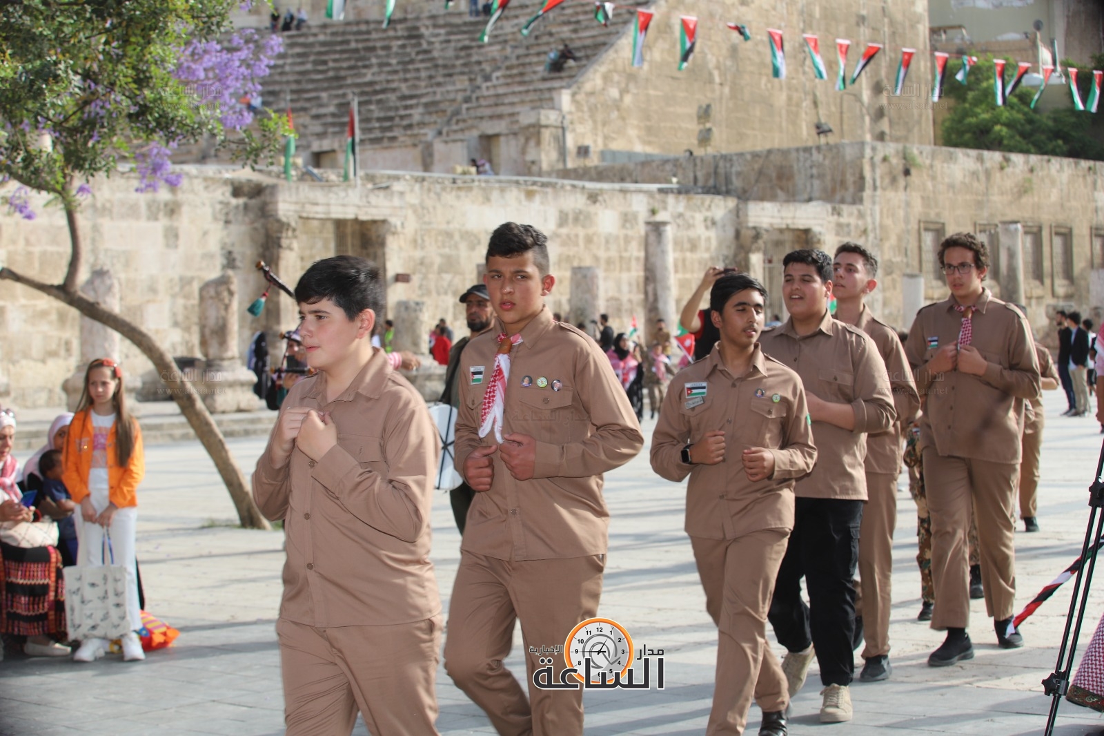 Madar Al-Saa Images 0.0925639125698623