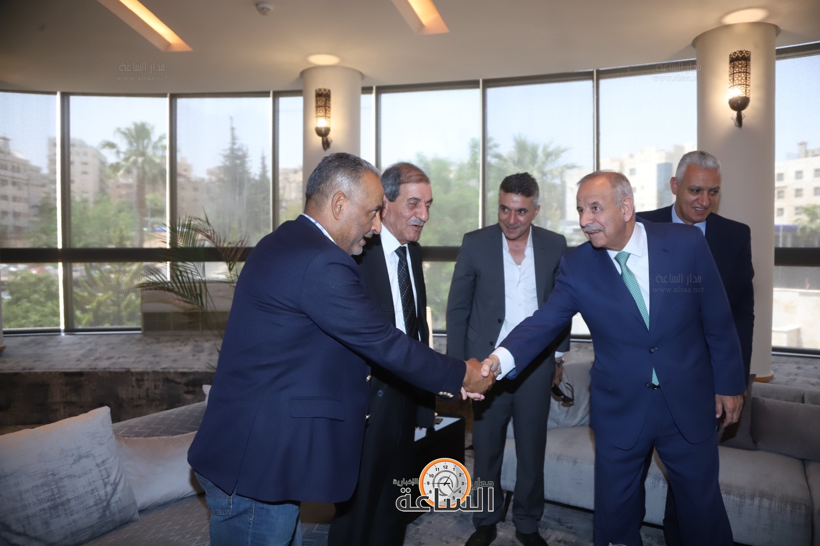 Madar Al-Saa Images 0.7905717147223816