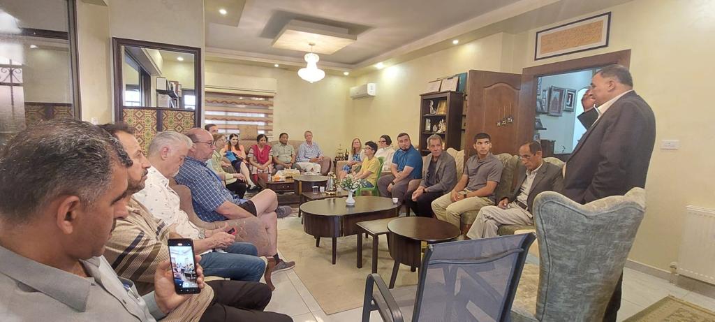 Madar Al-Saa Images 0.7125751567174488