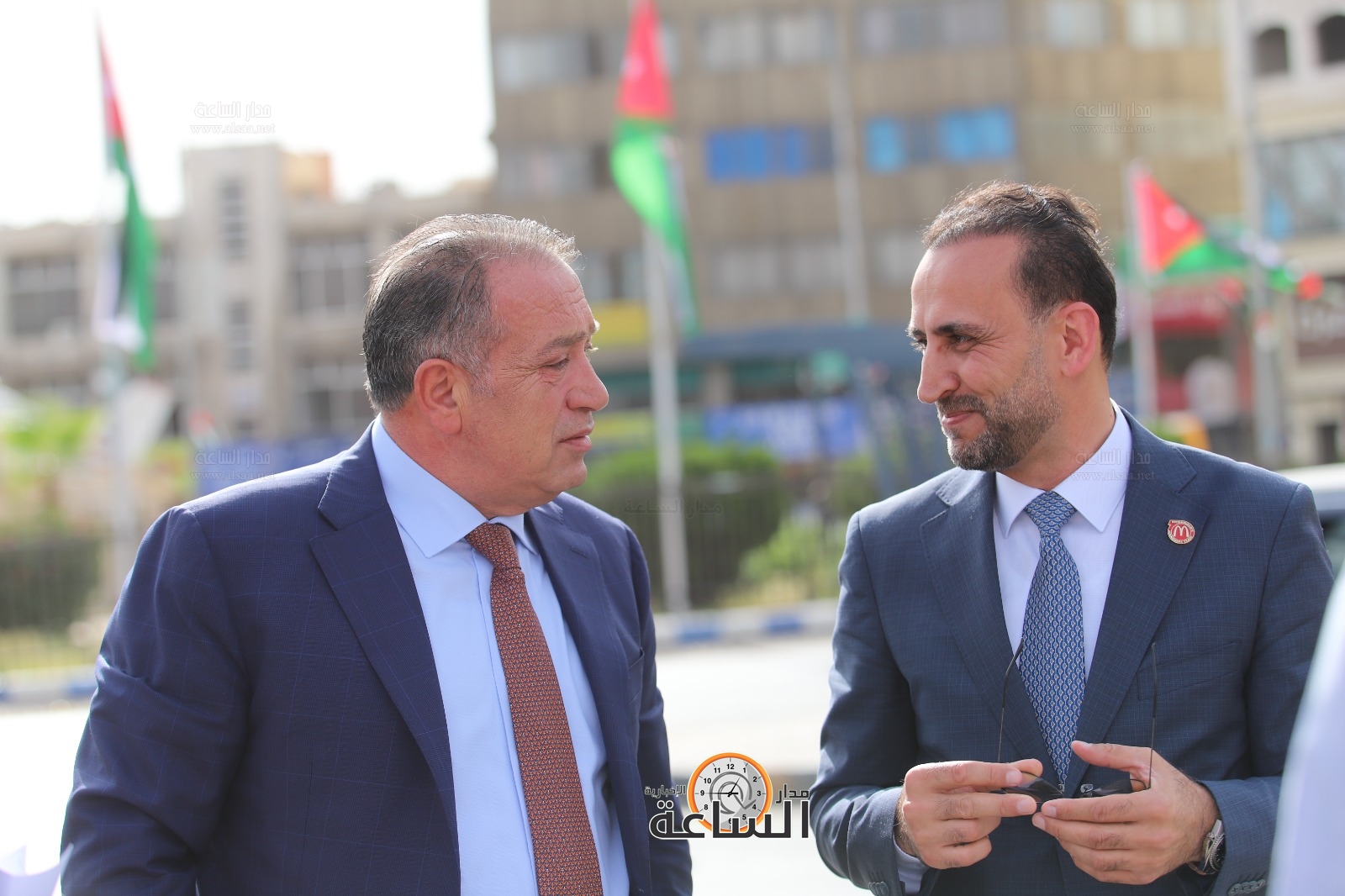 Madar Al-Saa Images 0.542135512431646