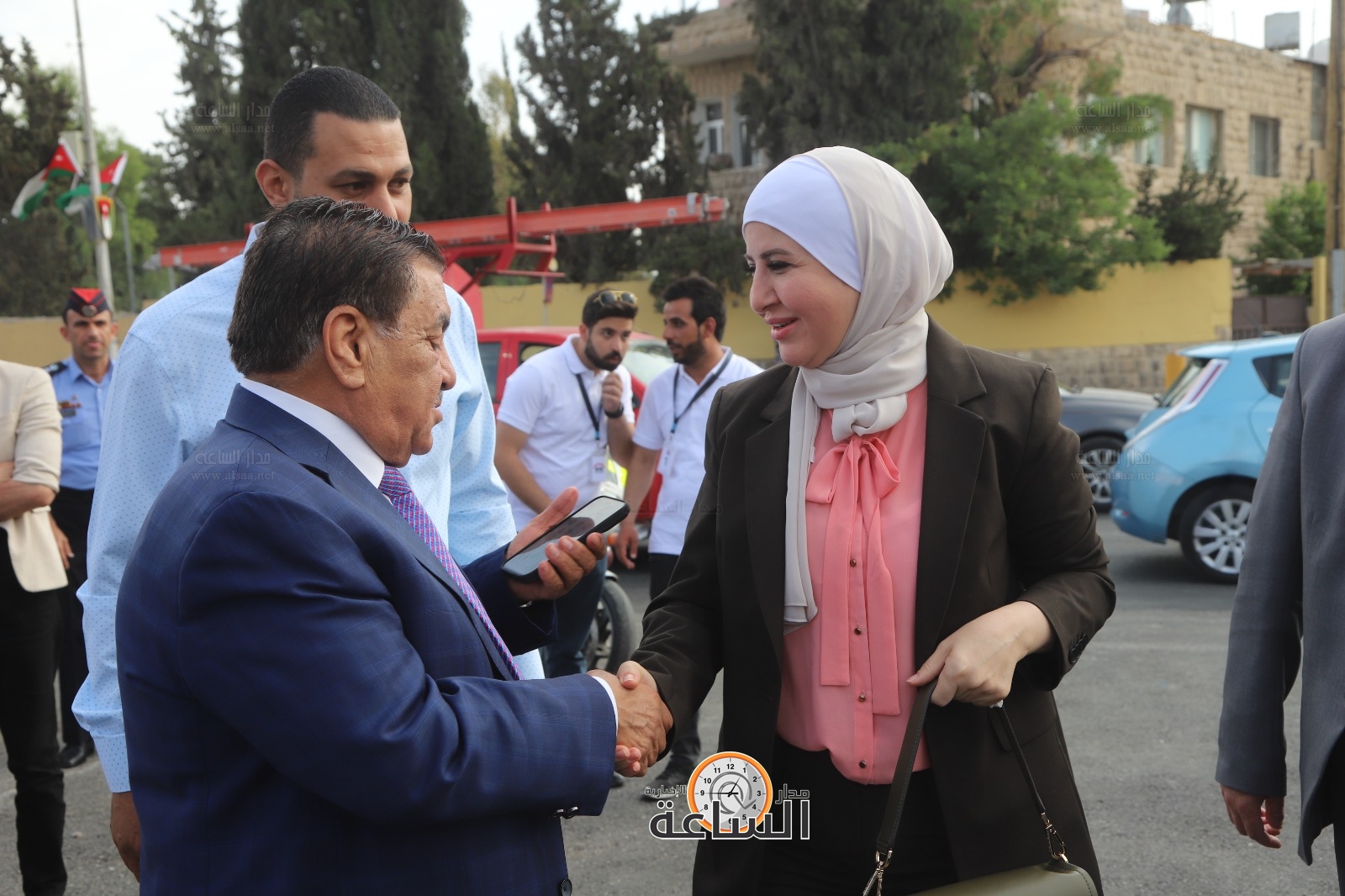 Madar Al-Saa Images 0.10734023457298636