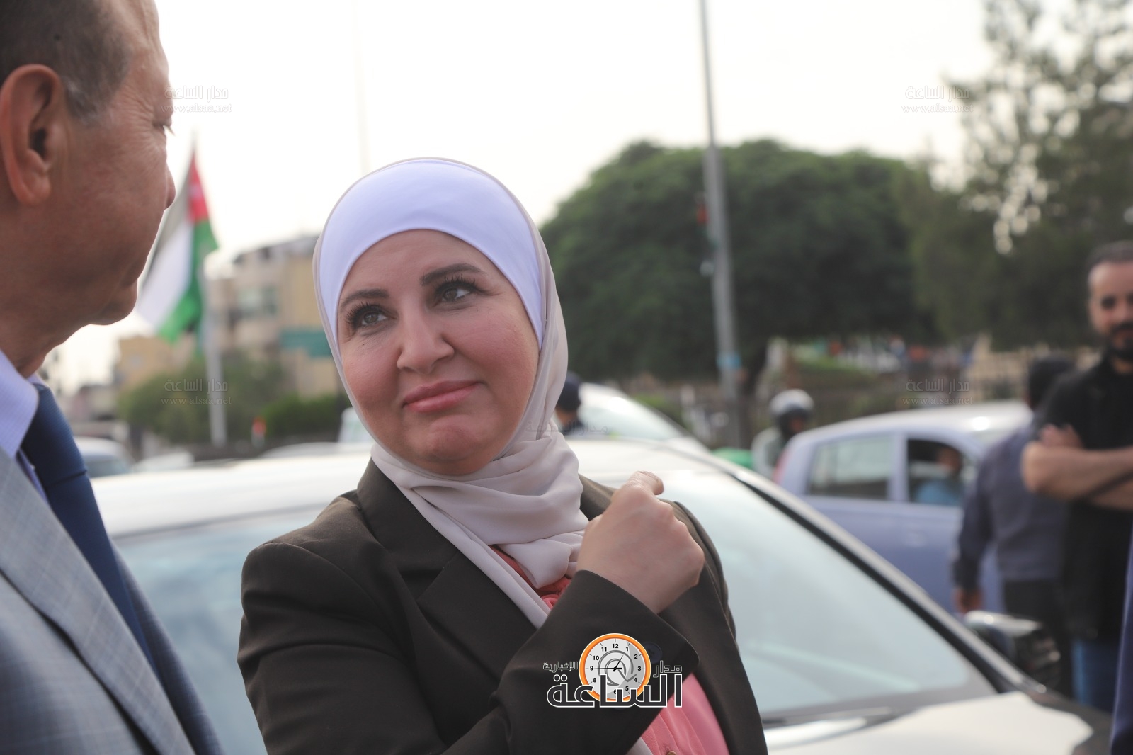 Madar Al-Saa Images 0.009233189148135201