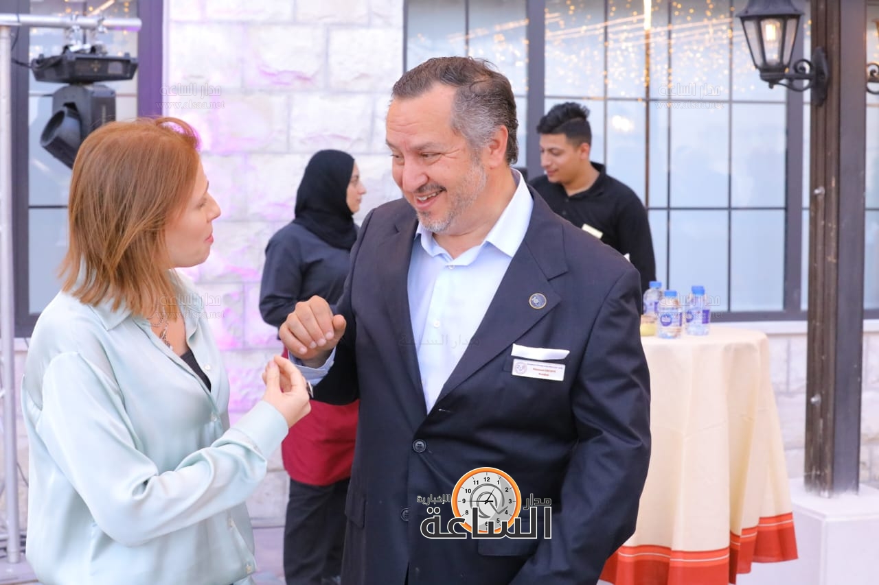 Madar Al-Saa Images 0.6257345346452753