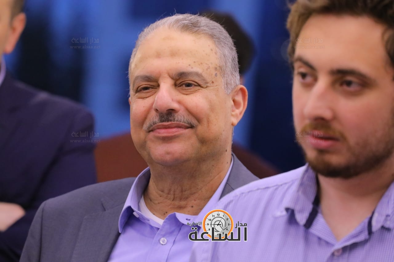 Madar Al-Saa Images 0.5157125136481594