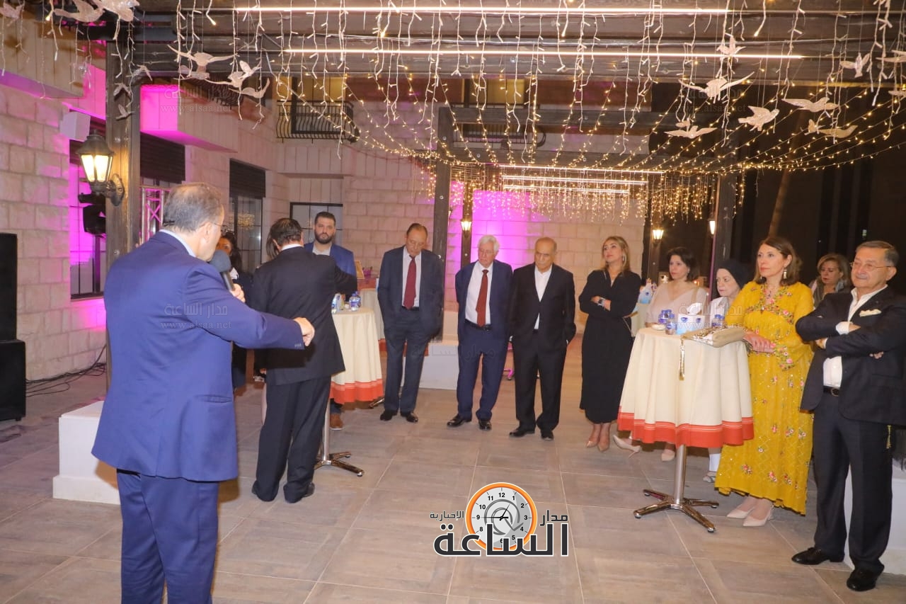 Madar Al-Saa Images 0.26608924824049995