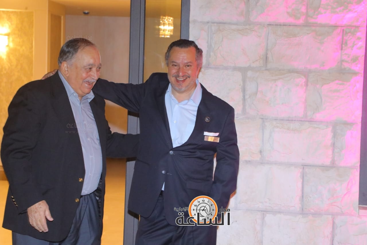 Madar Al-Saa Images 0.518534654264563