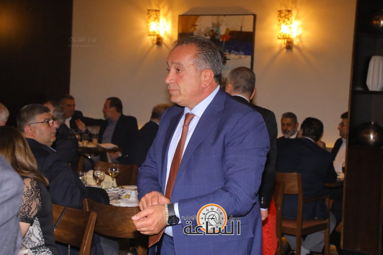 Madar Al-Saa Images 0.5448998116379237