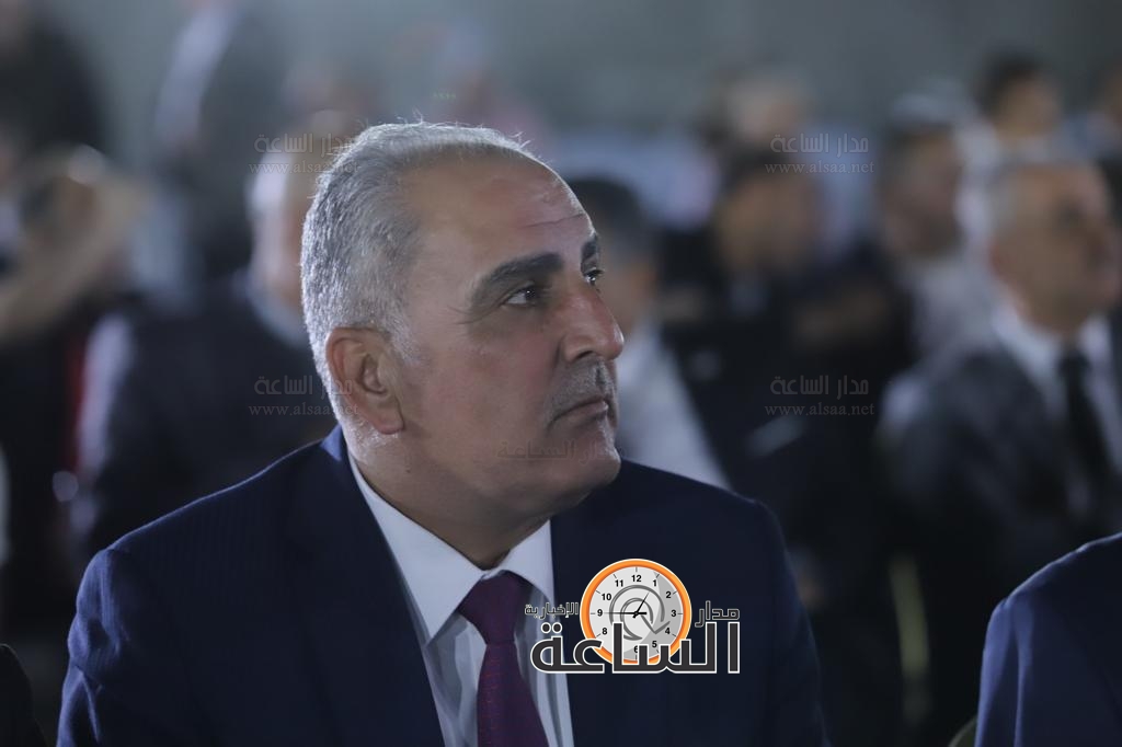 Madar Al-Saa Images 0.8388257162918844