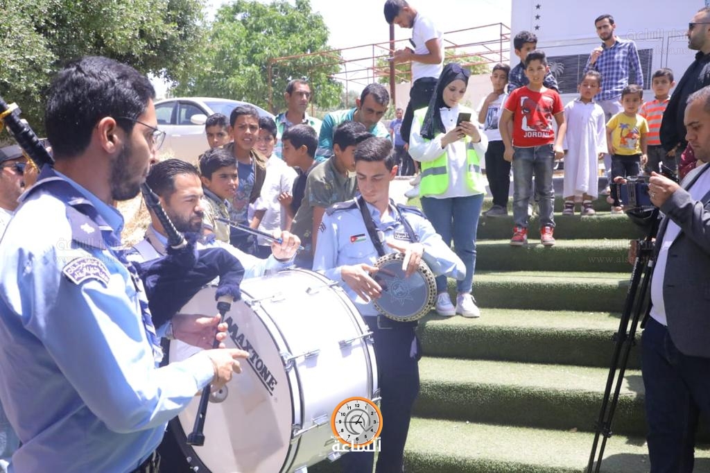 Madar Al-Saa Images 0.6121955343880574