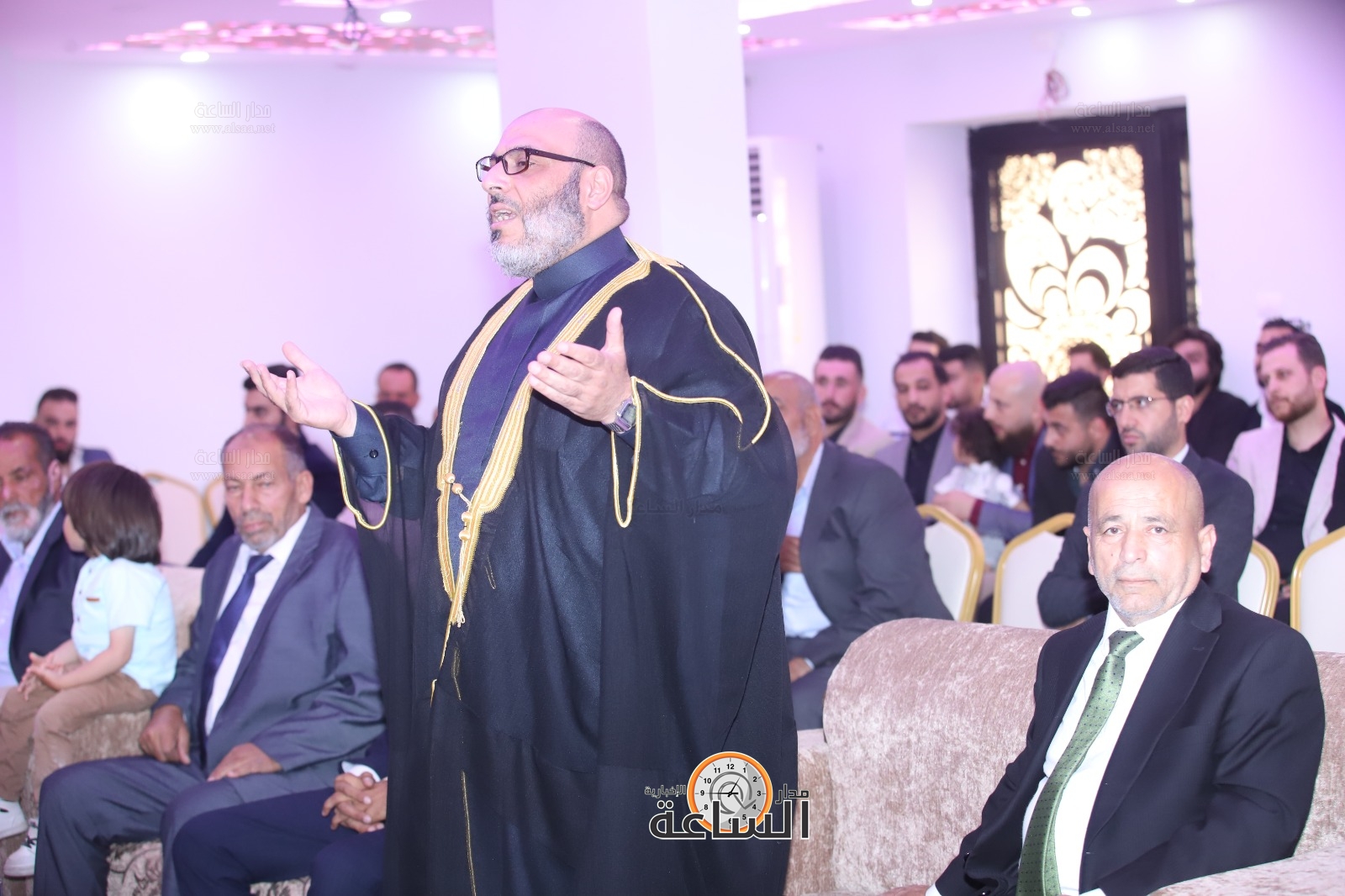 Madar Al-Saa Images 0.47145977315448384