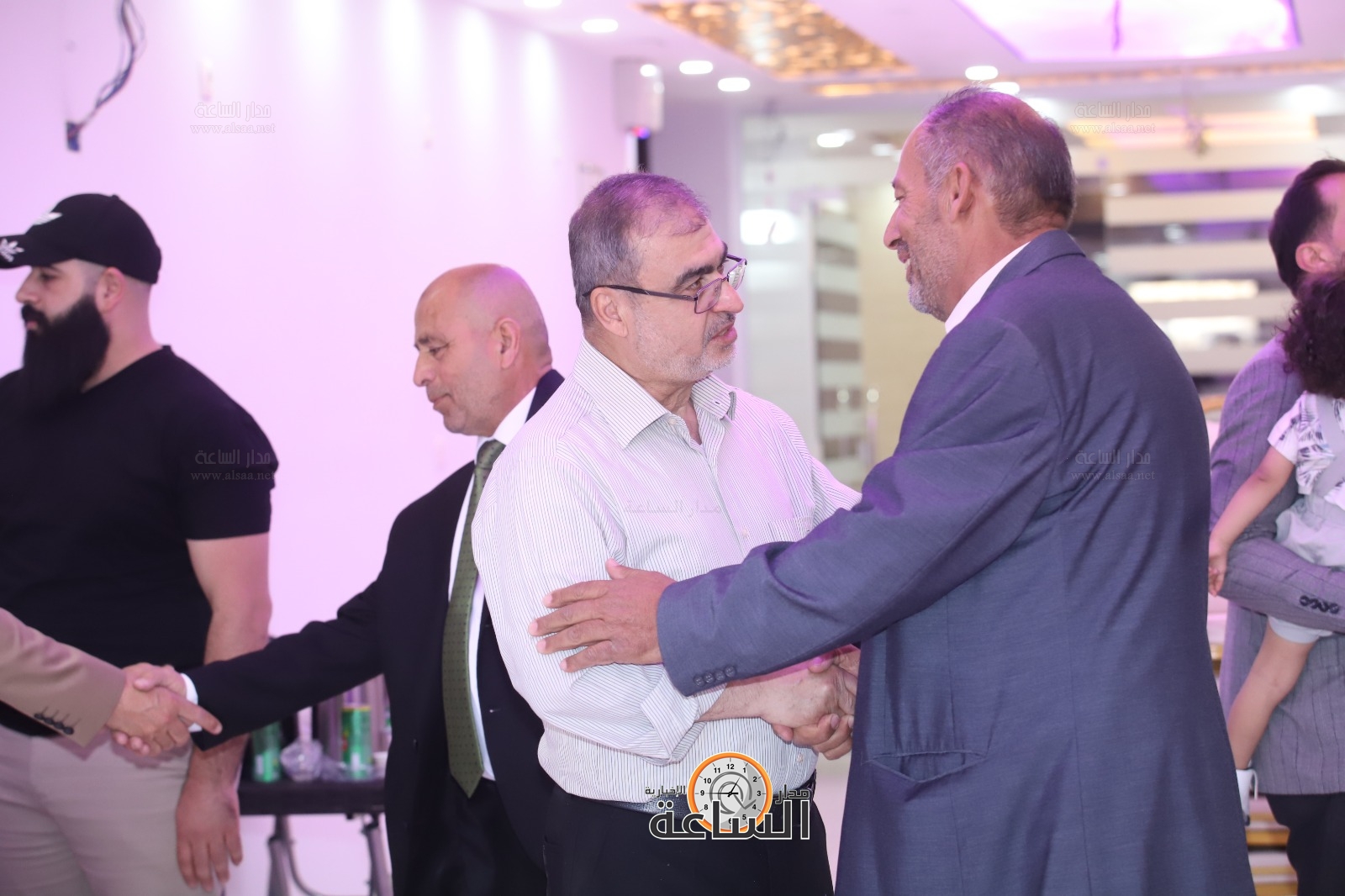 Madar Al-Saa Images 0.43559899331266894