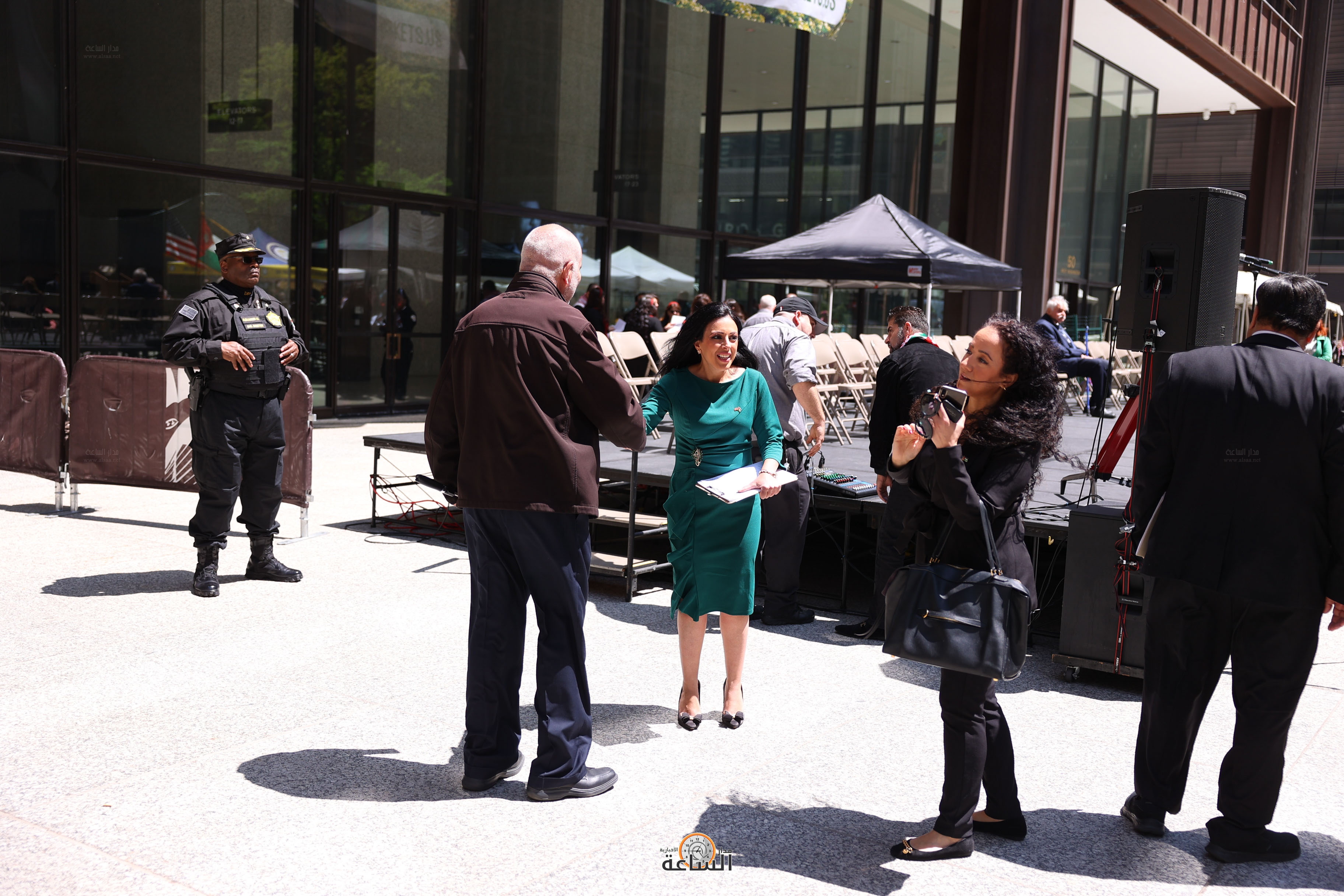 Madar Al-Saa Images 0.9448100024121167