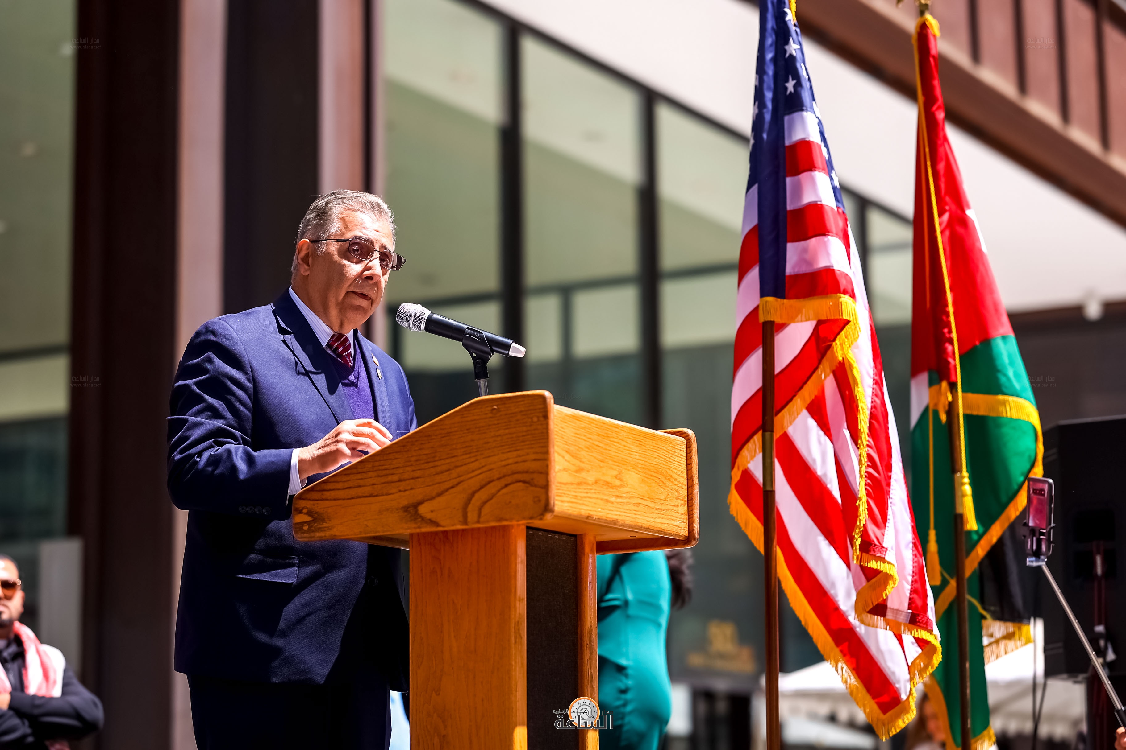 Madar Al-Saa Images 0.42421492519395576