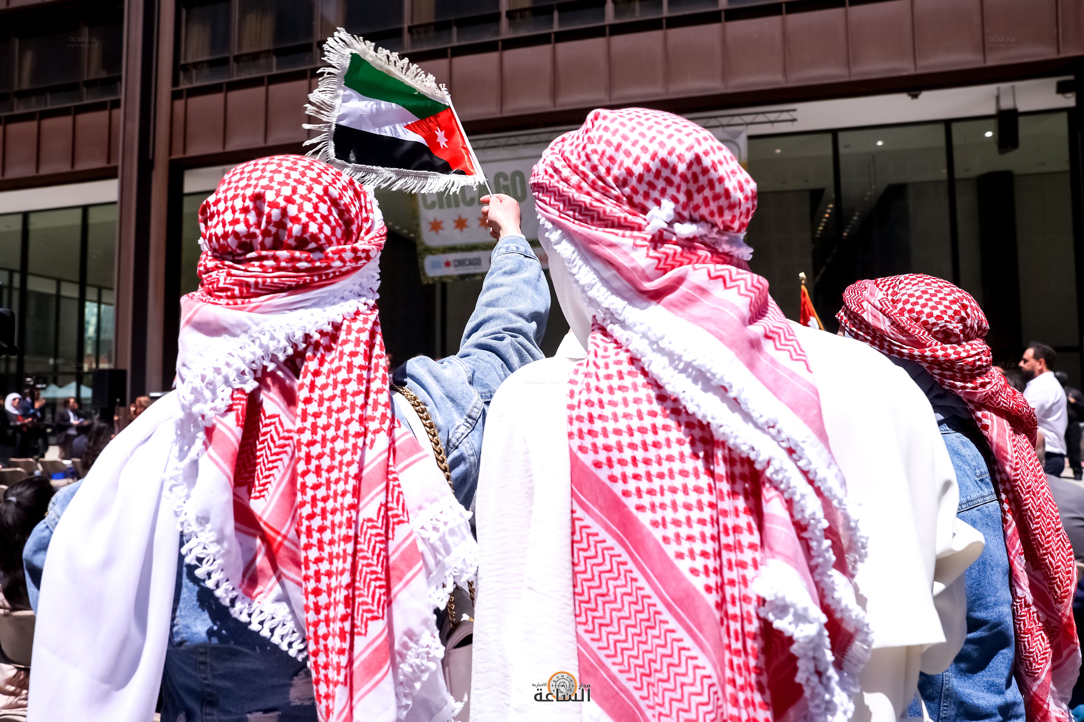 Madar Al-Saa Images 0.03713828035049116