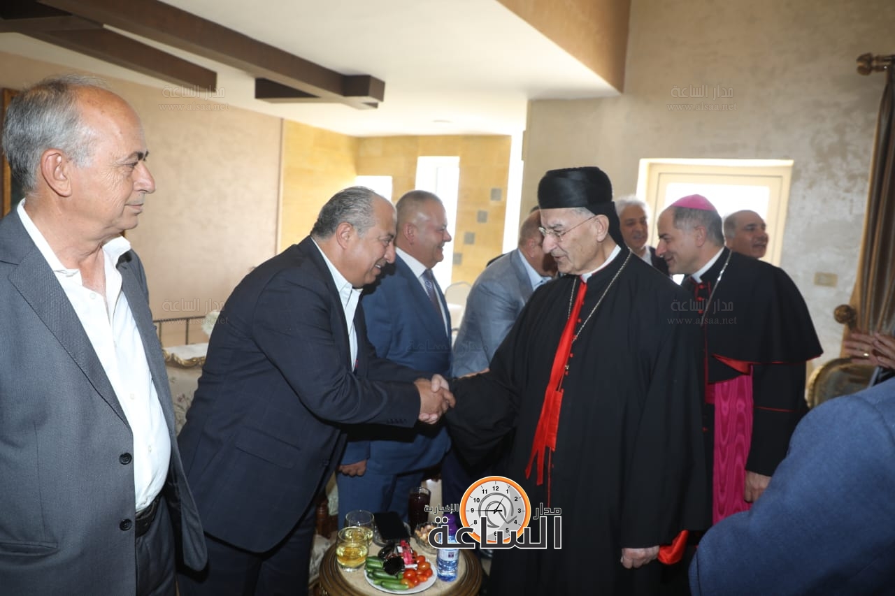 Madar Al-Saa Images 0.7623721831866009