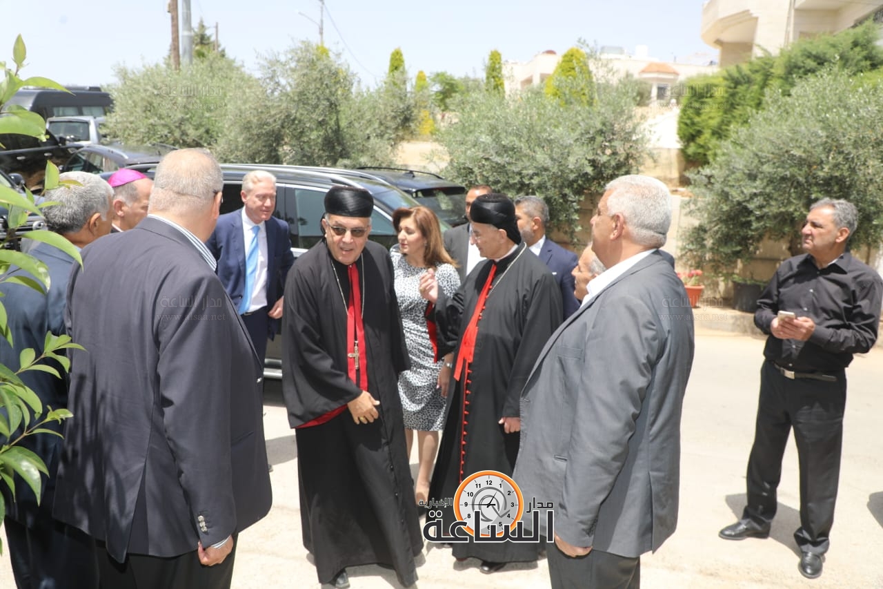 Madar Al-Saa Images 0.7152615306710157