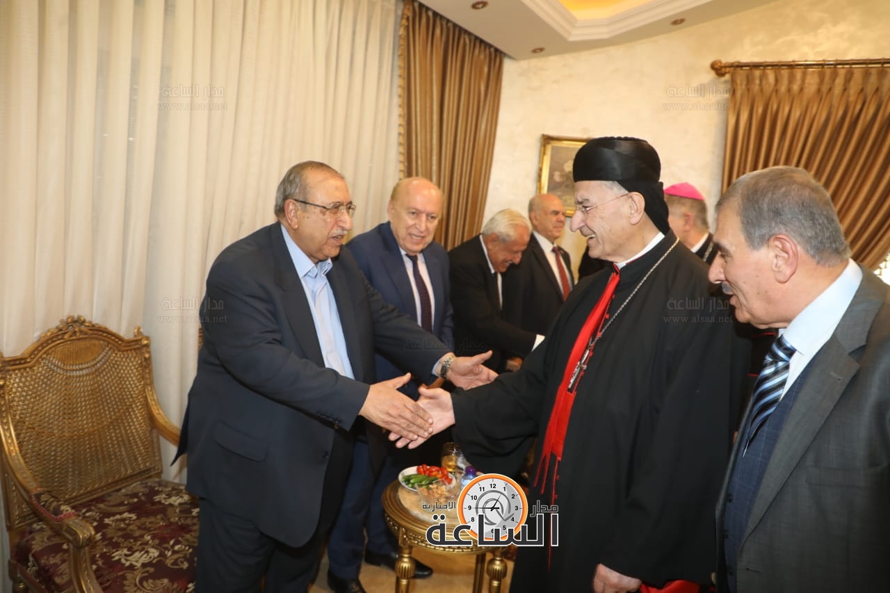 Madar Al-Saa Images 0.13247149295559602