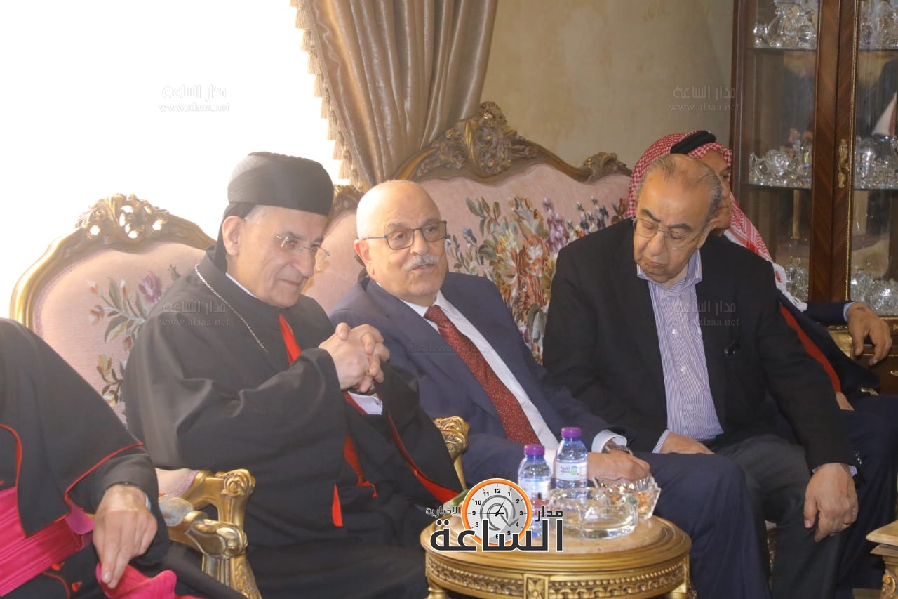 Madar Al-Saa Images 0.5298285215263825