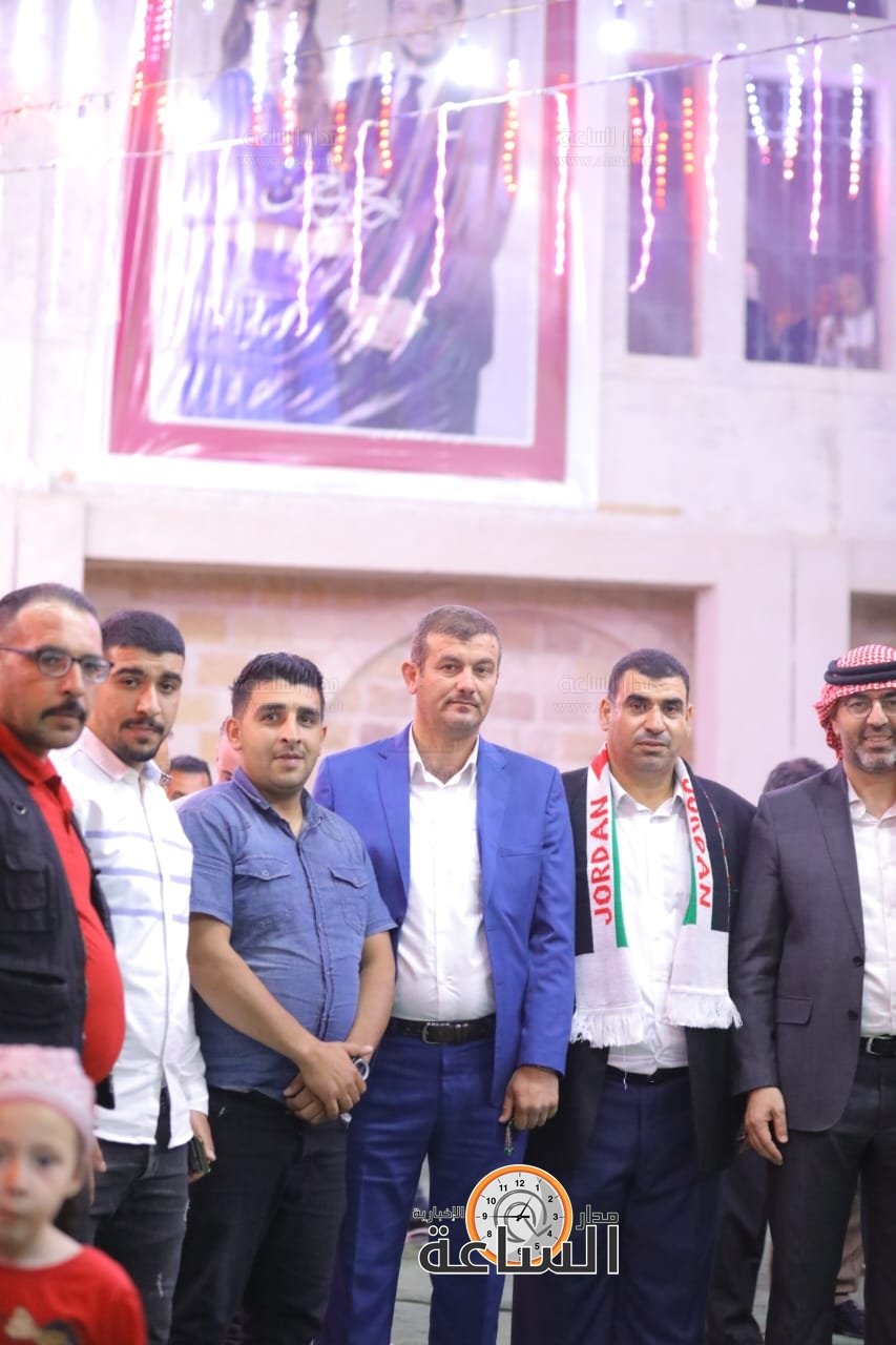 Madar Al-Saa Images 0.3609584911786846