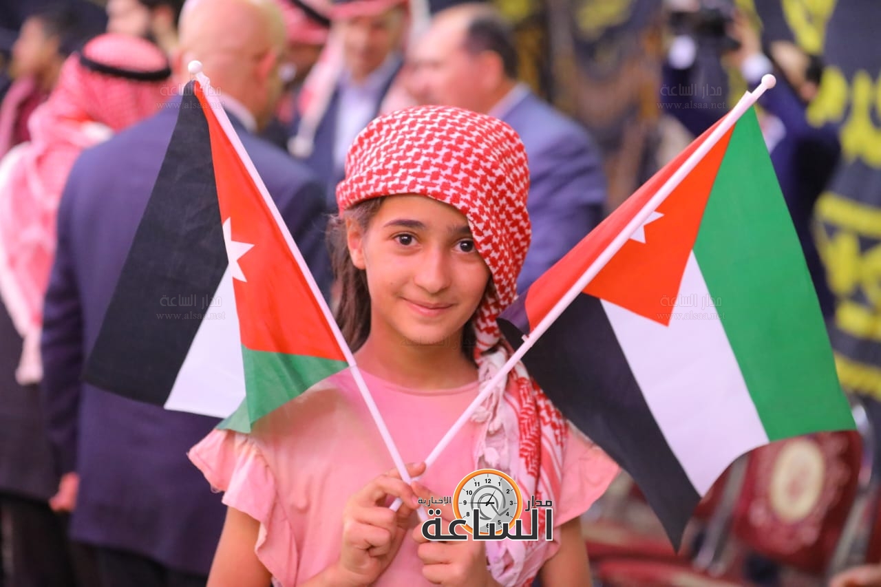 Madar Al-Saa Images 0.7074396734892265