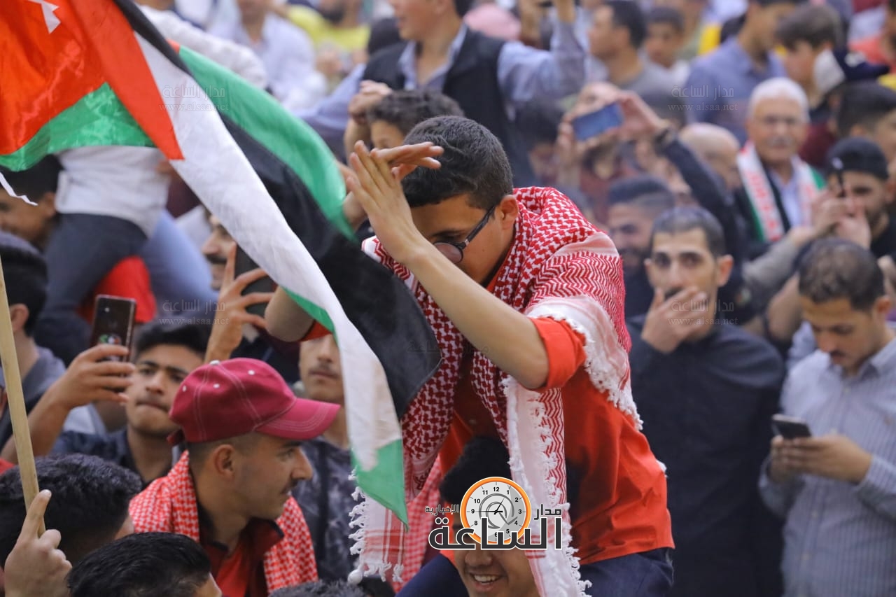 Madar Al-Saa Images 0.8384272614009906