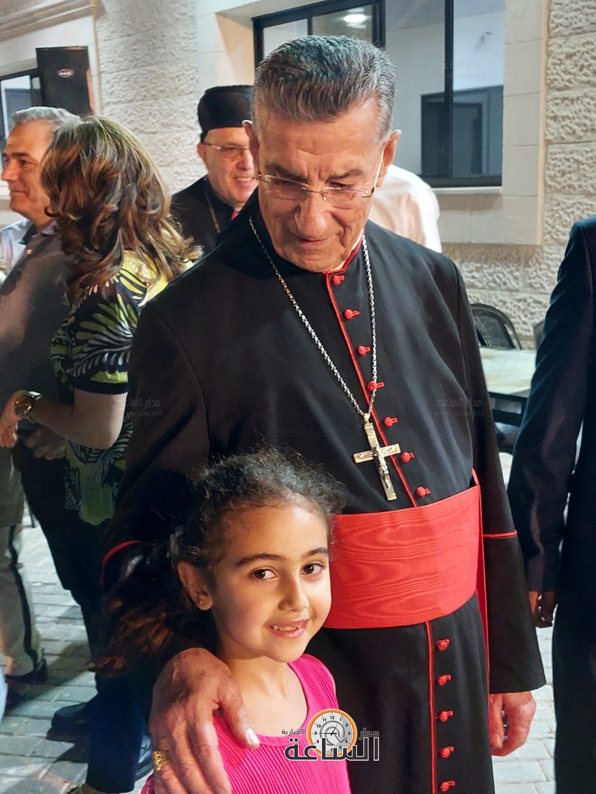 Madar Al-Saa Images 0.3209251419738034