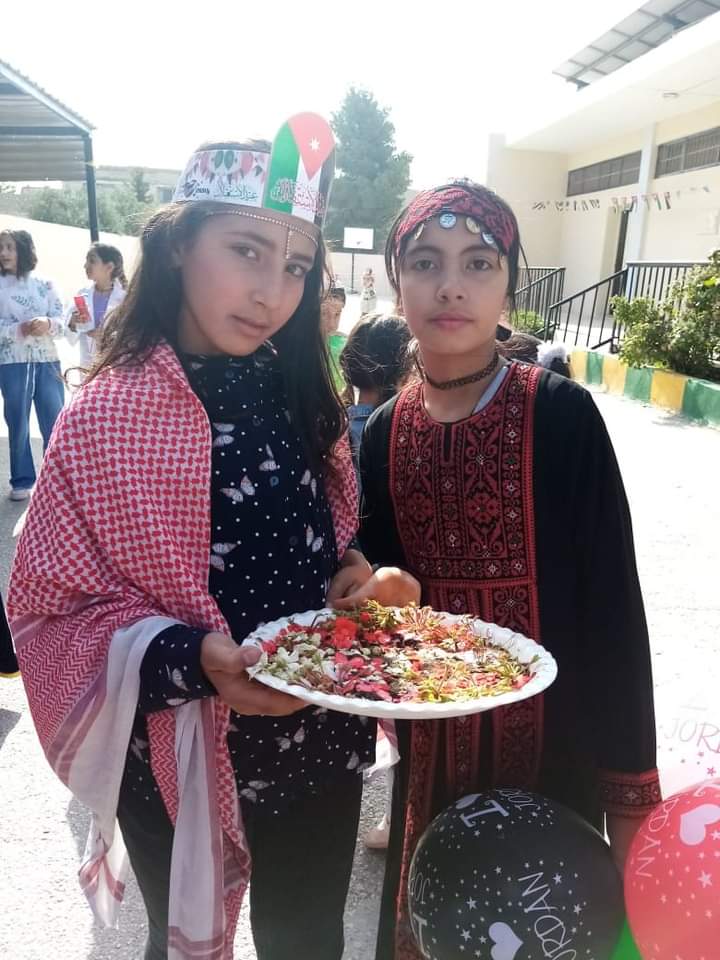 Madar Al-Saa Images 0.723048484040556