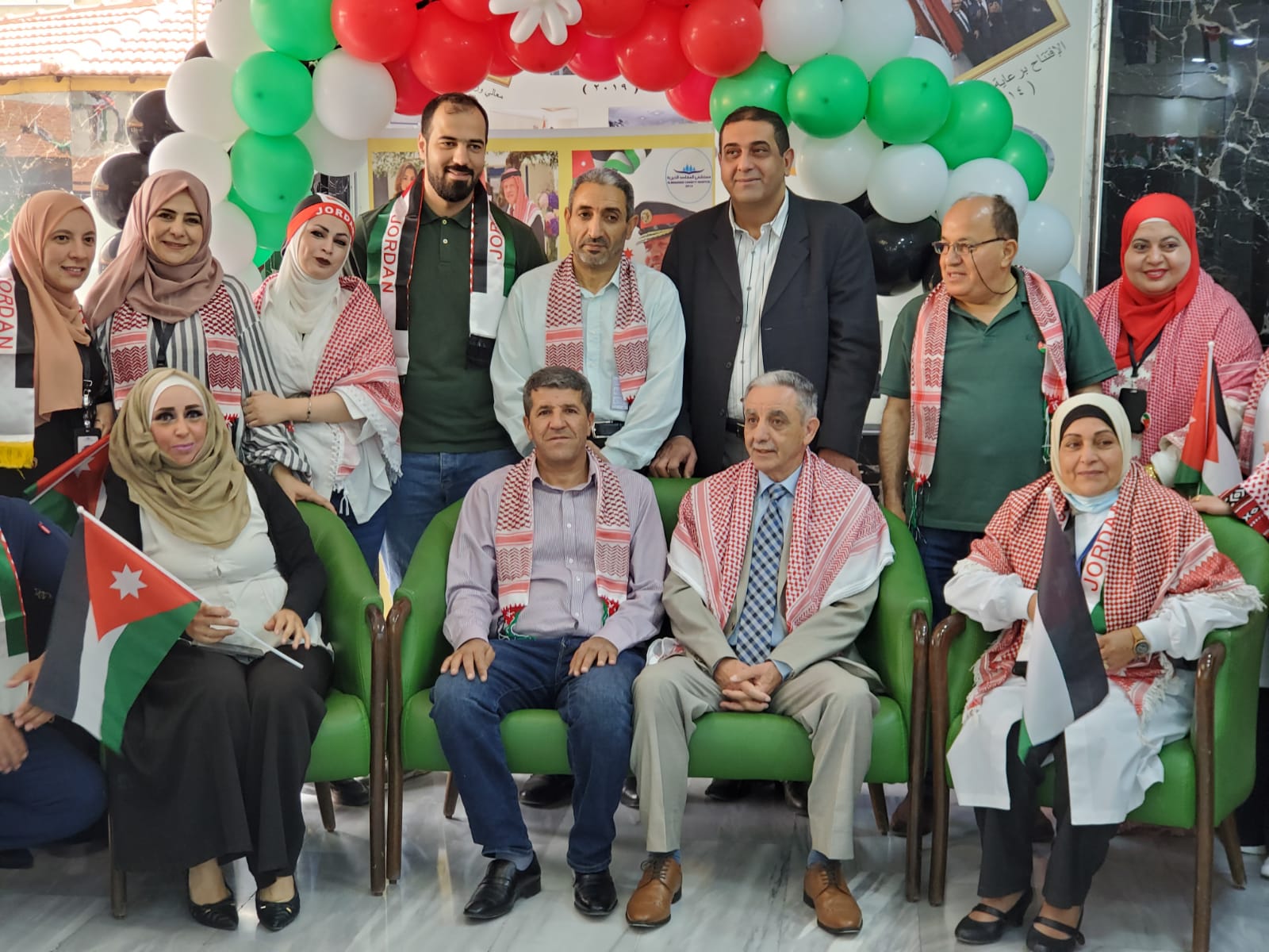 Madar Al-Saa Images 0.07367303507204714