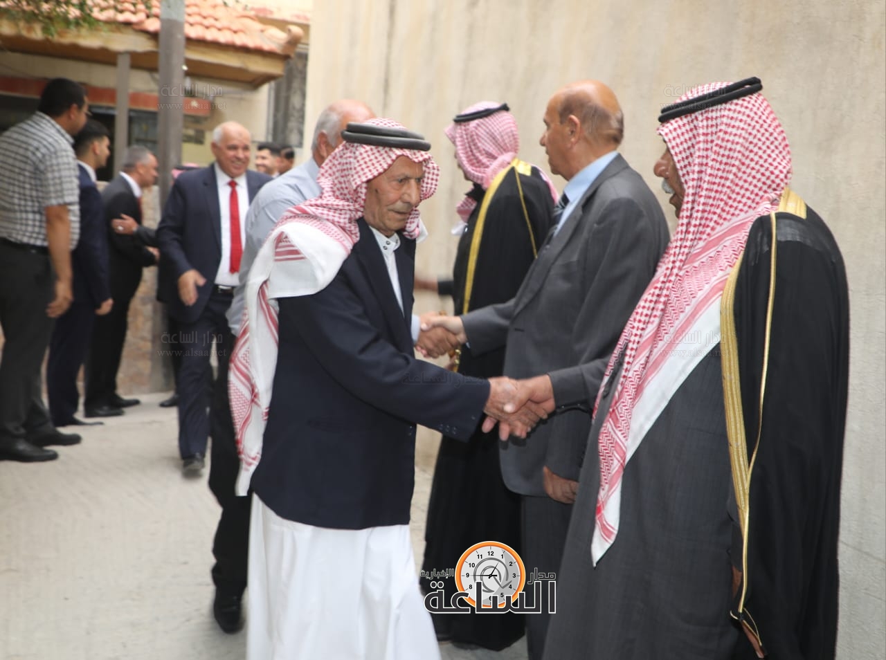 Madar Al-Saa Images 0.8189450921592413