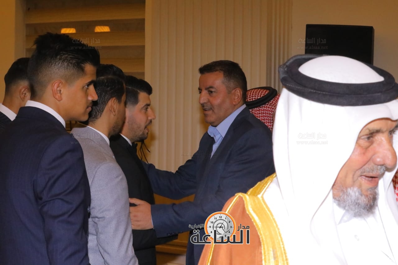 Madar Al-Saa Images 0.8869033552183796