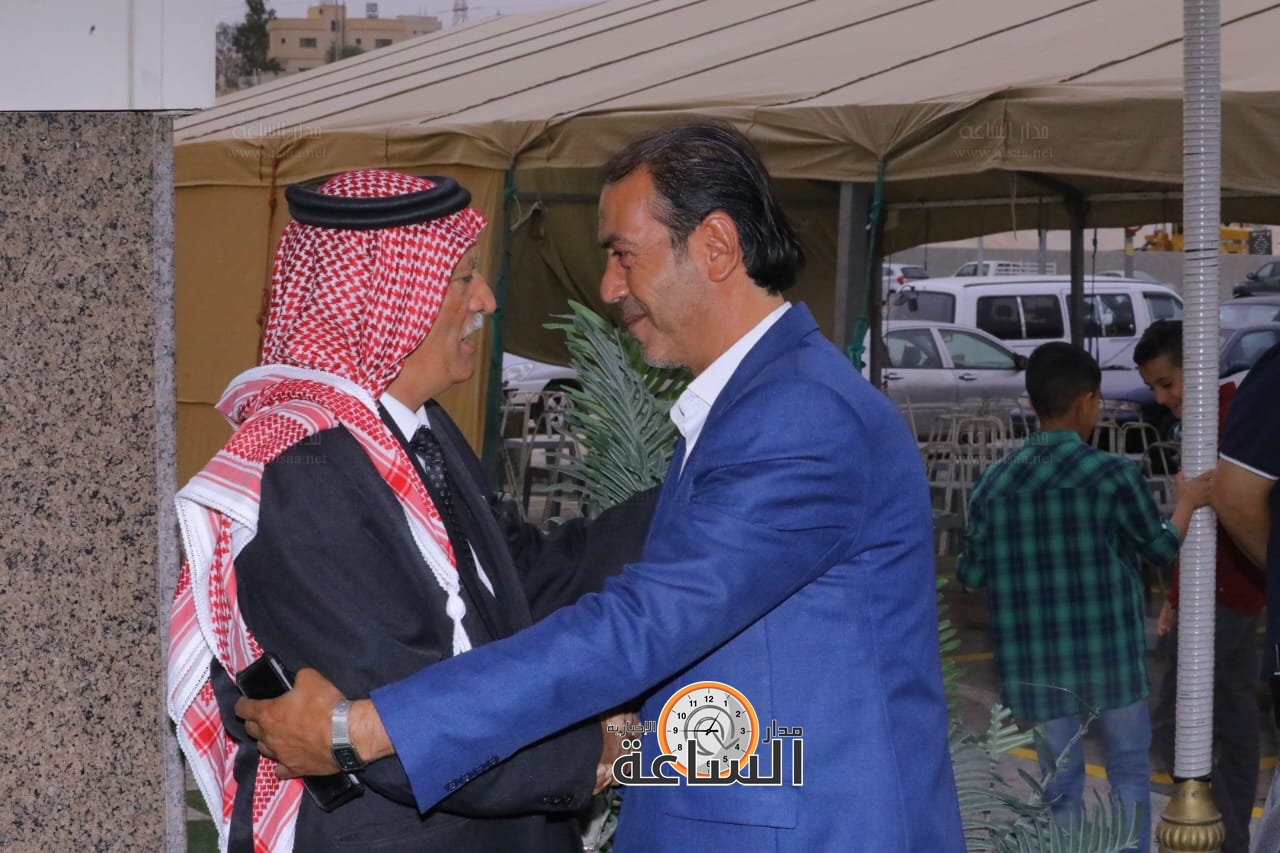 Madar Al-Saa Images 0.7795350331772243