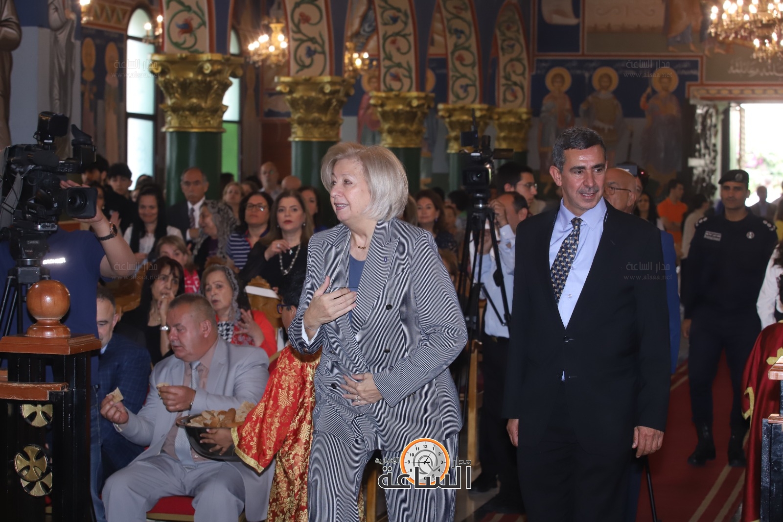 Madar Al-Saa Images 0.05817435315394315