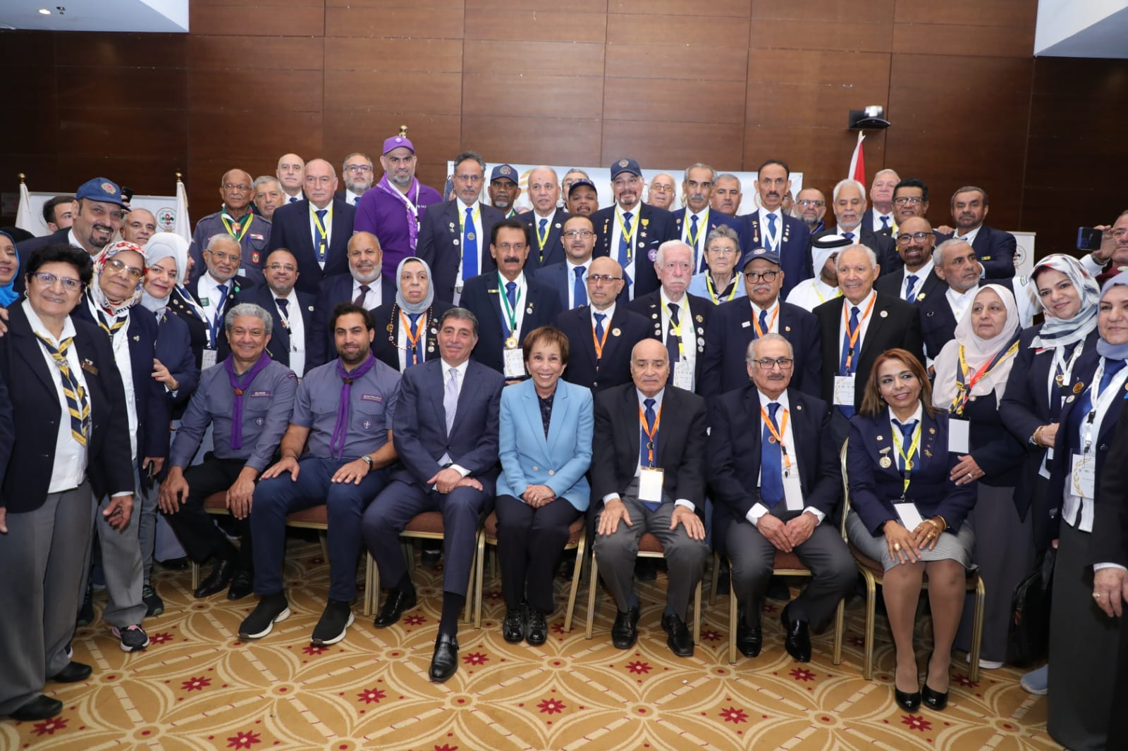 Madar Al-Saa Images 0.36397861361008155