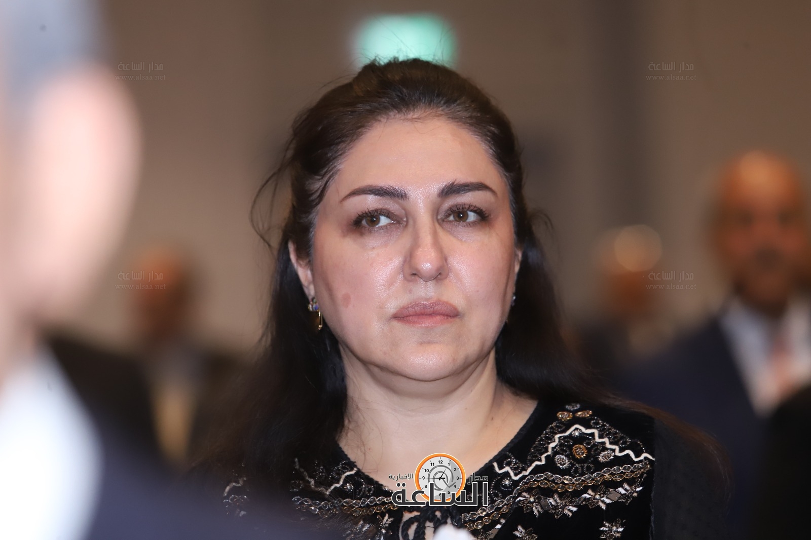 Madar Al-Saa Images 0.5415157476363213