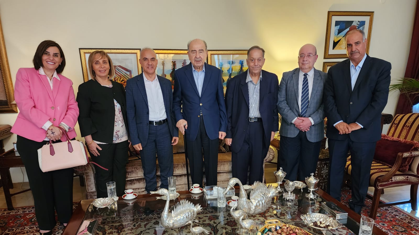 Madar Al-Saa Images 0.2819497330284877