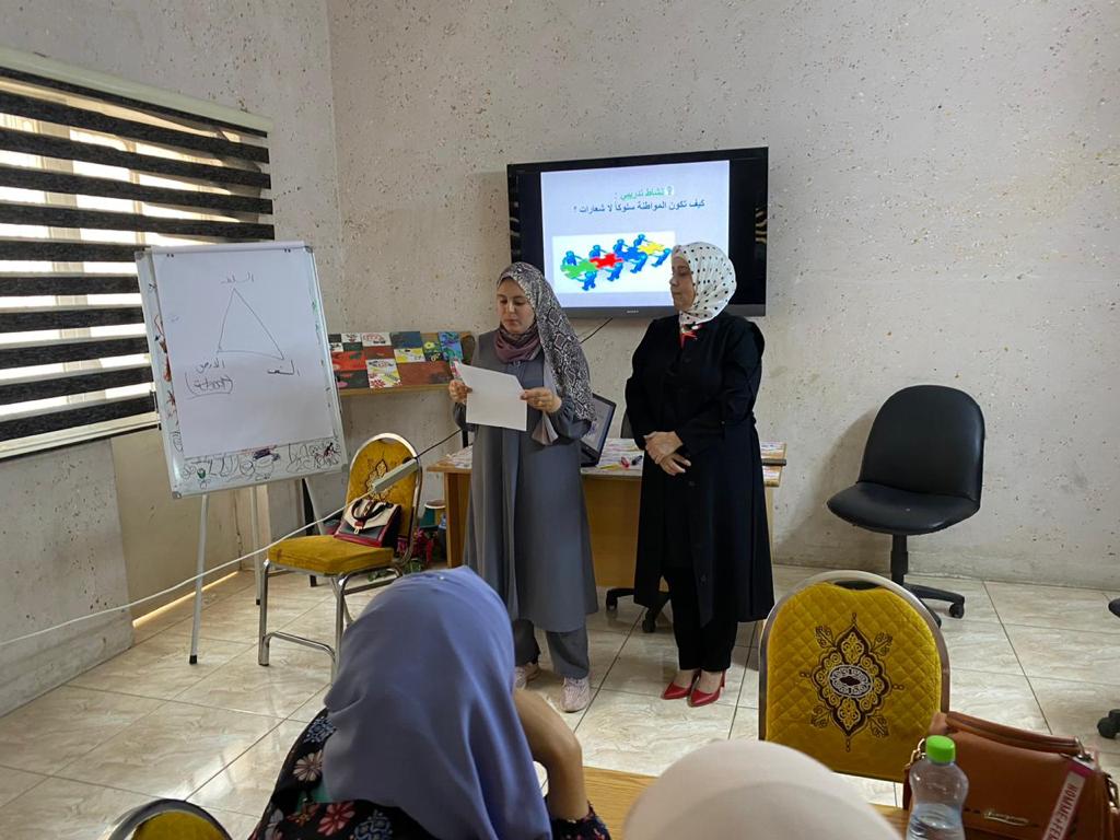 Madar Al-Saa Images 0.9159822429773397