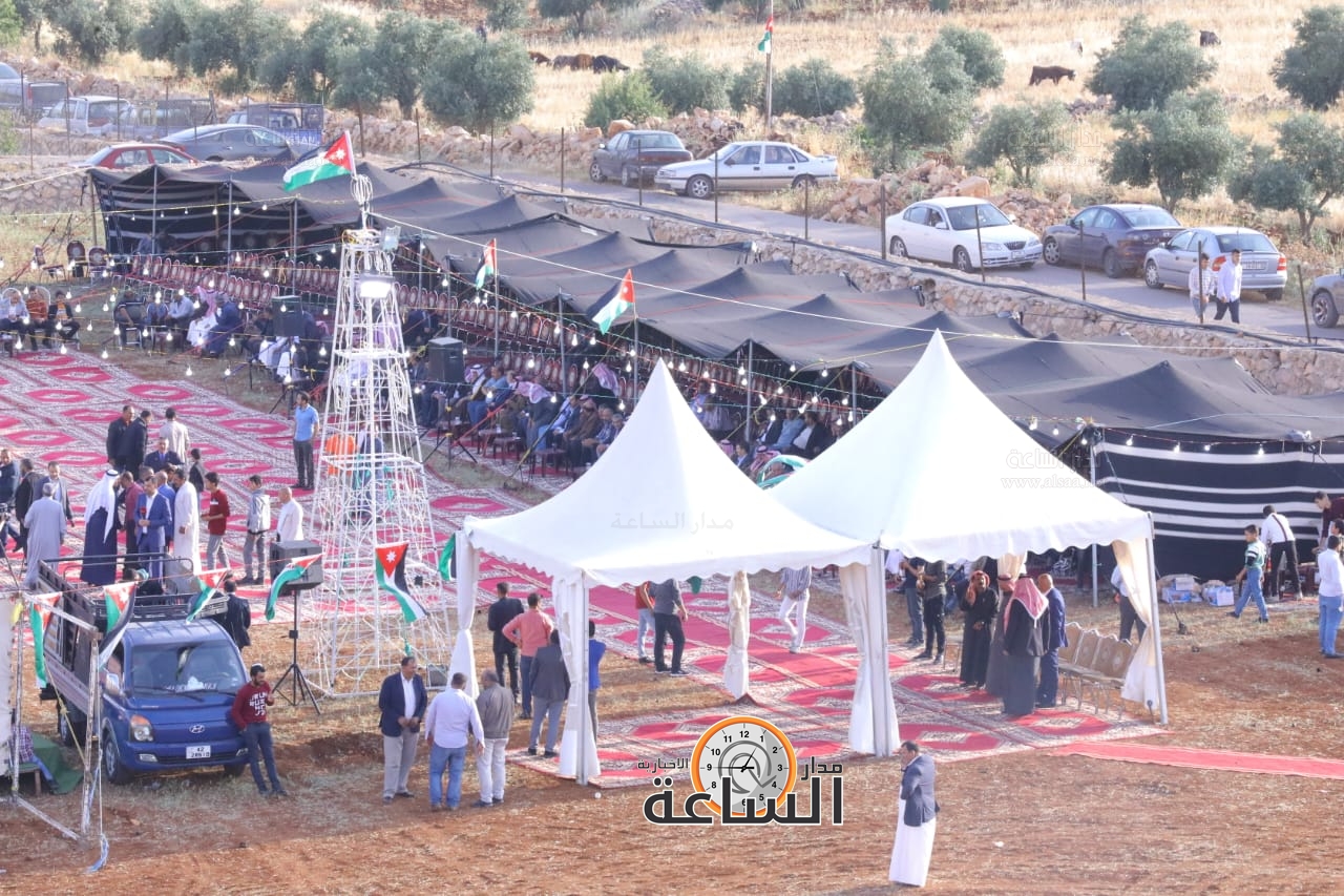 Madar Al-Saa Images 0.8472823169133117