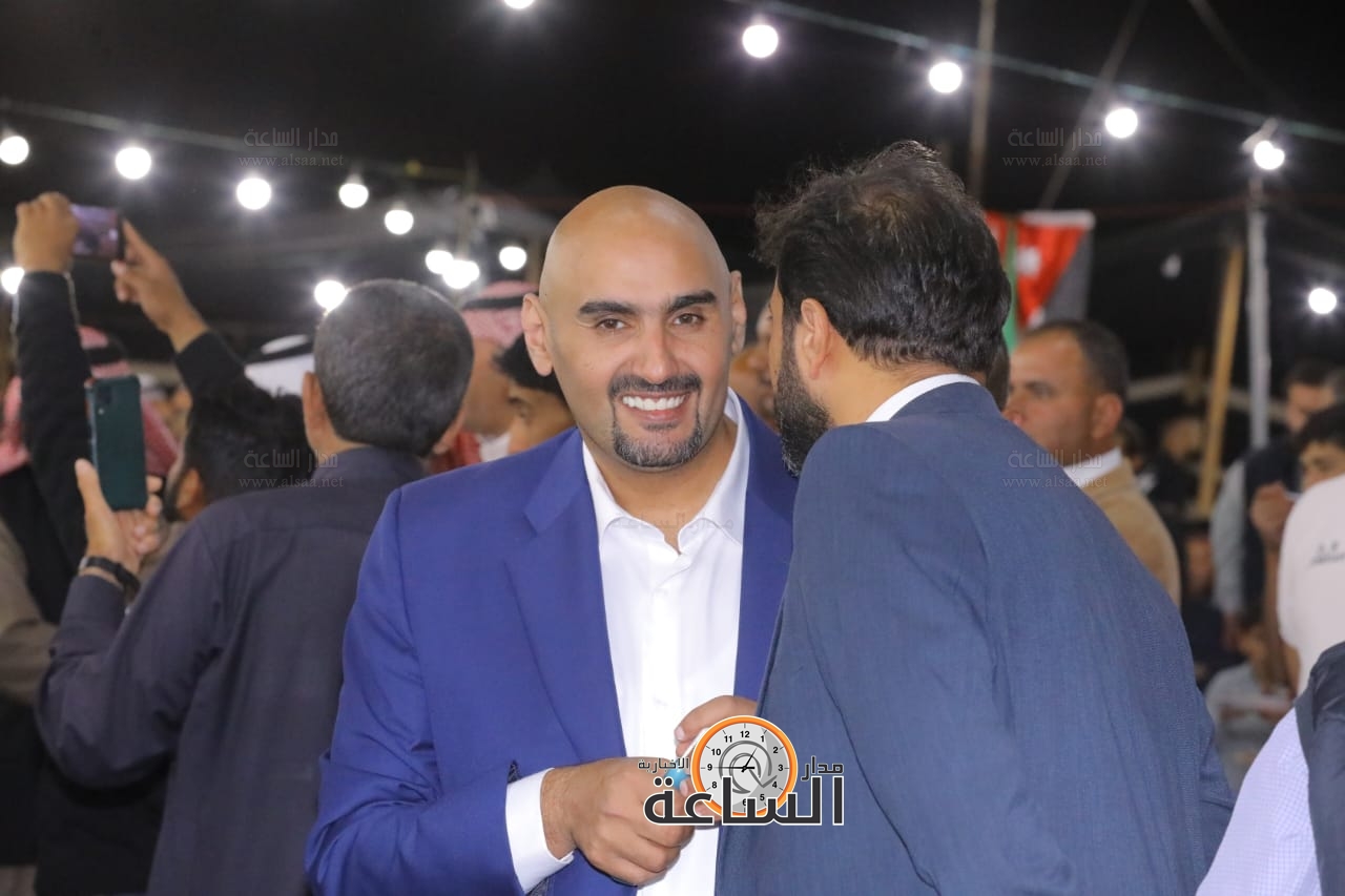 Madar Al-Saa Images 0.6248353391161694