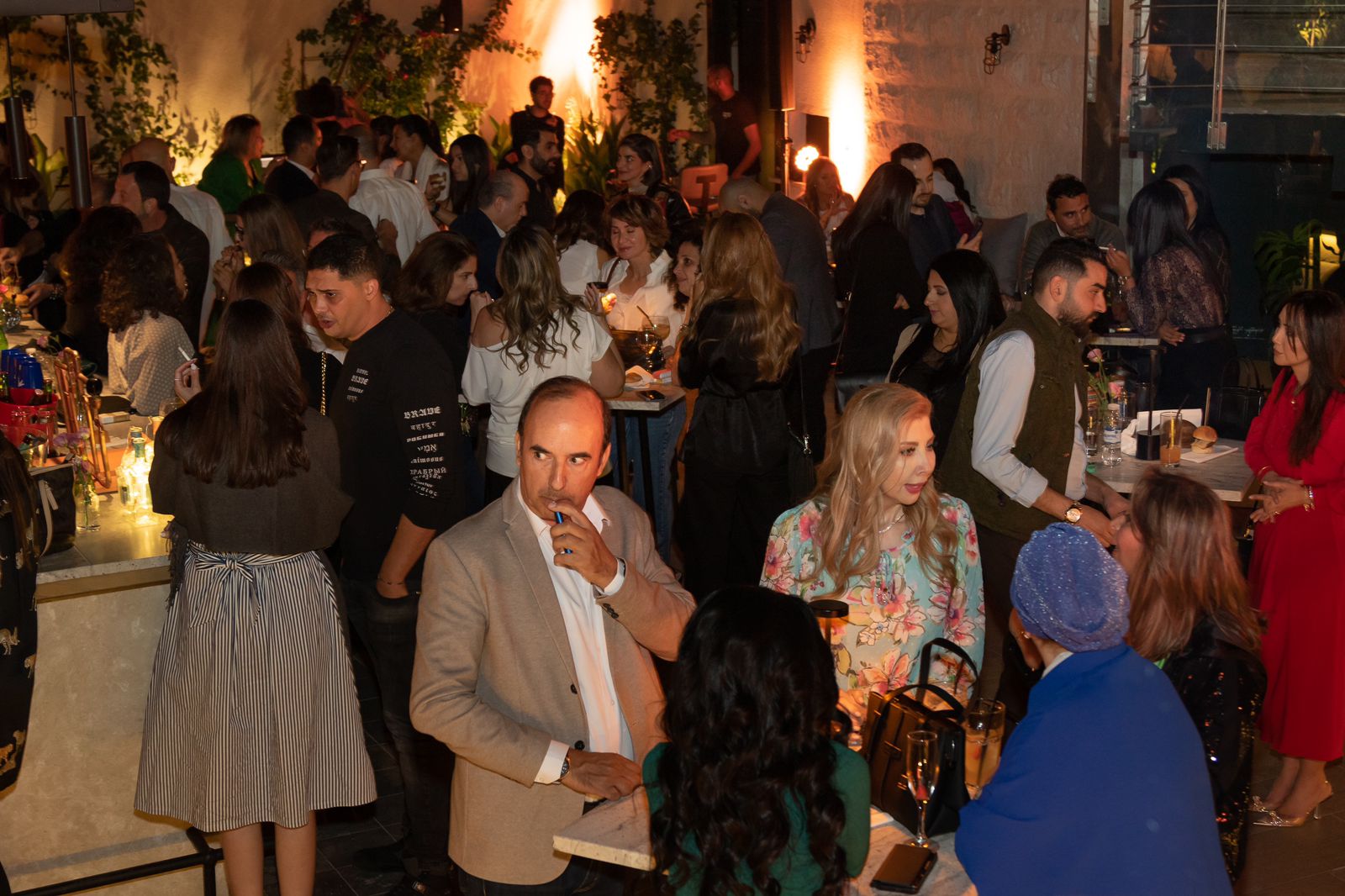 Madar Al-Saa Images 0.98375391000372