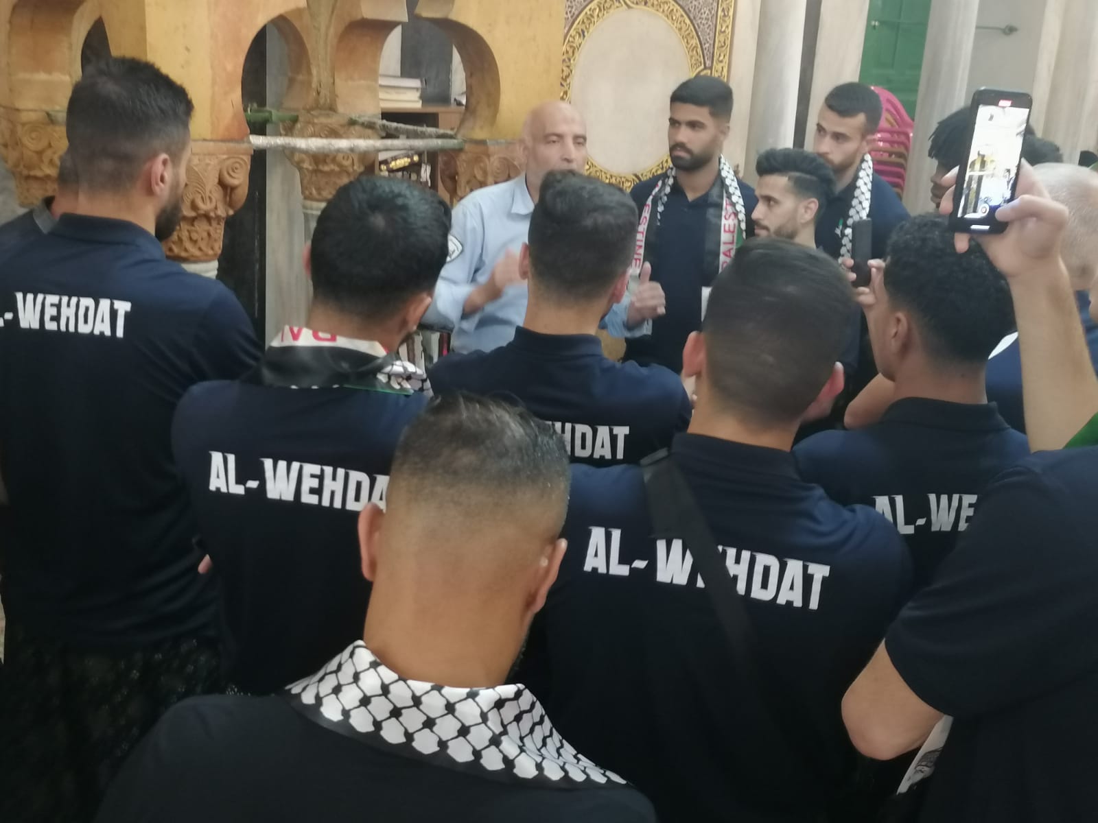 Madar Al-Saa Images 0.6468768590350189