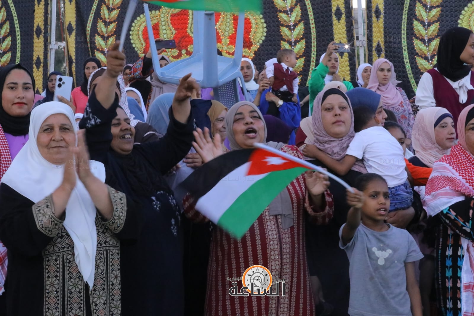 Madar Al-Saa Images 0.040270915422055964