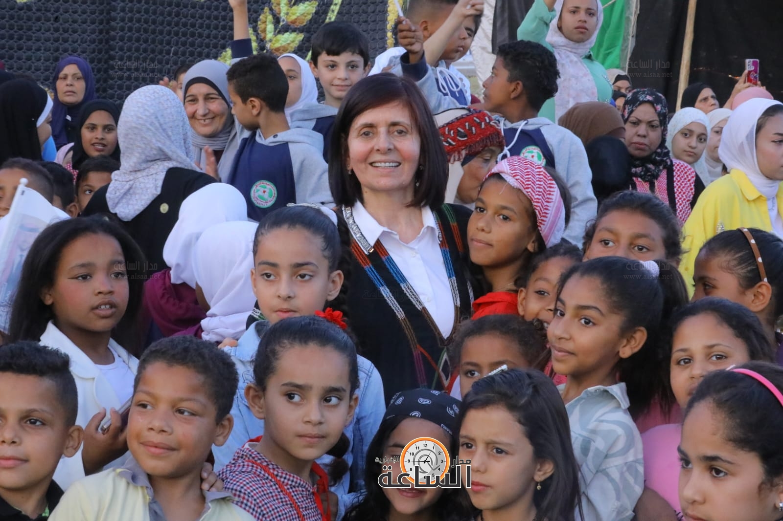 Madar Al-Saa Images 0.7546263951726351