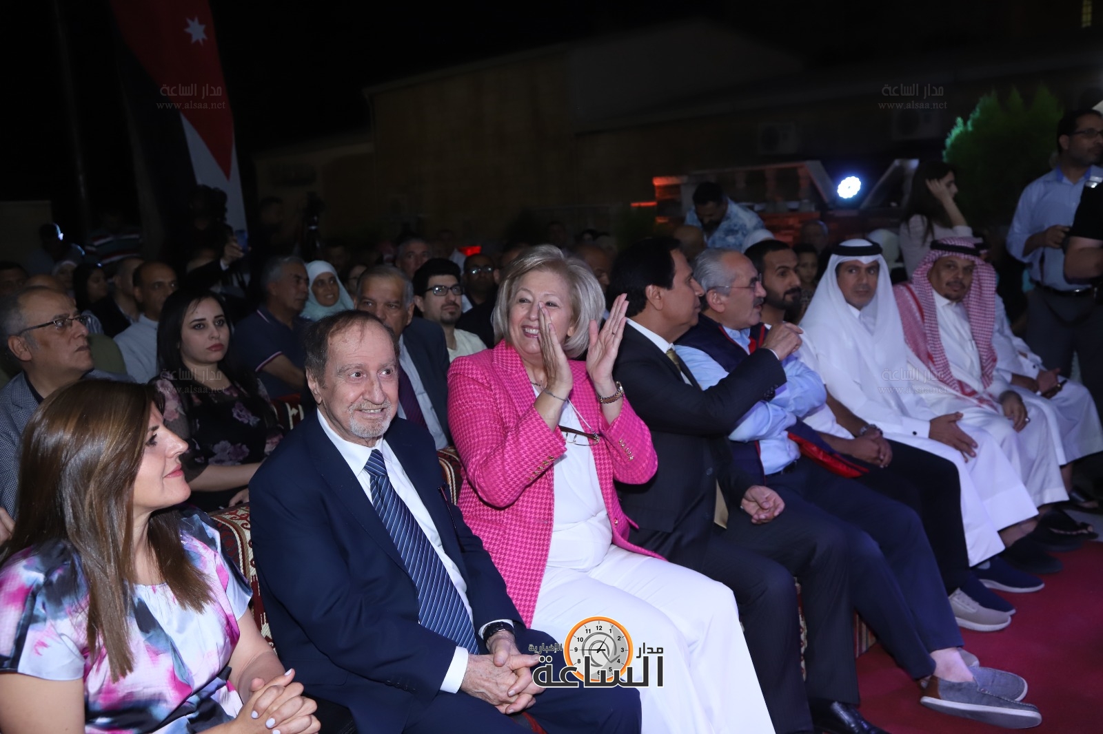 Madar Al-Saa Images 0.6683003148669067