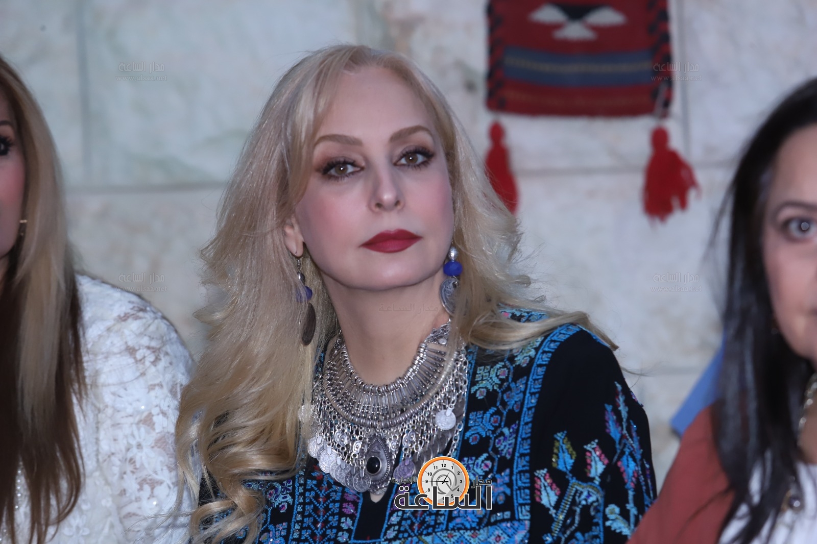 Madar Al-Saa Images 0.5177155981146653