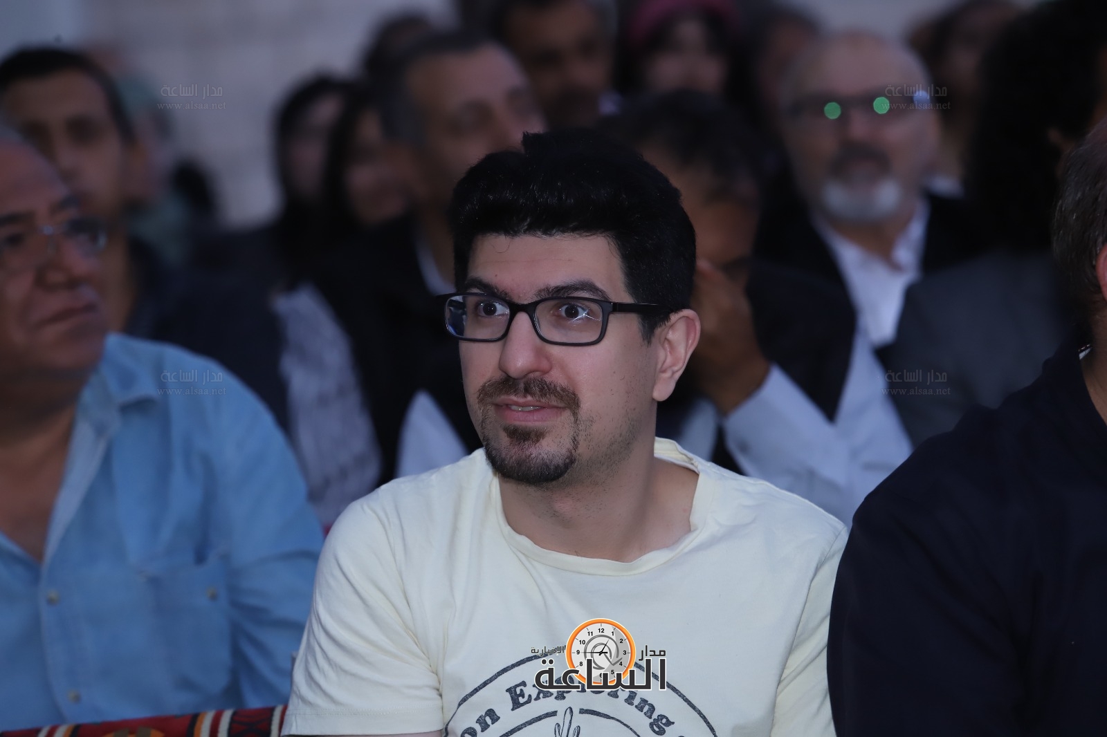 Madar Al-Saa Images 0.40905119738663376